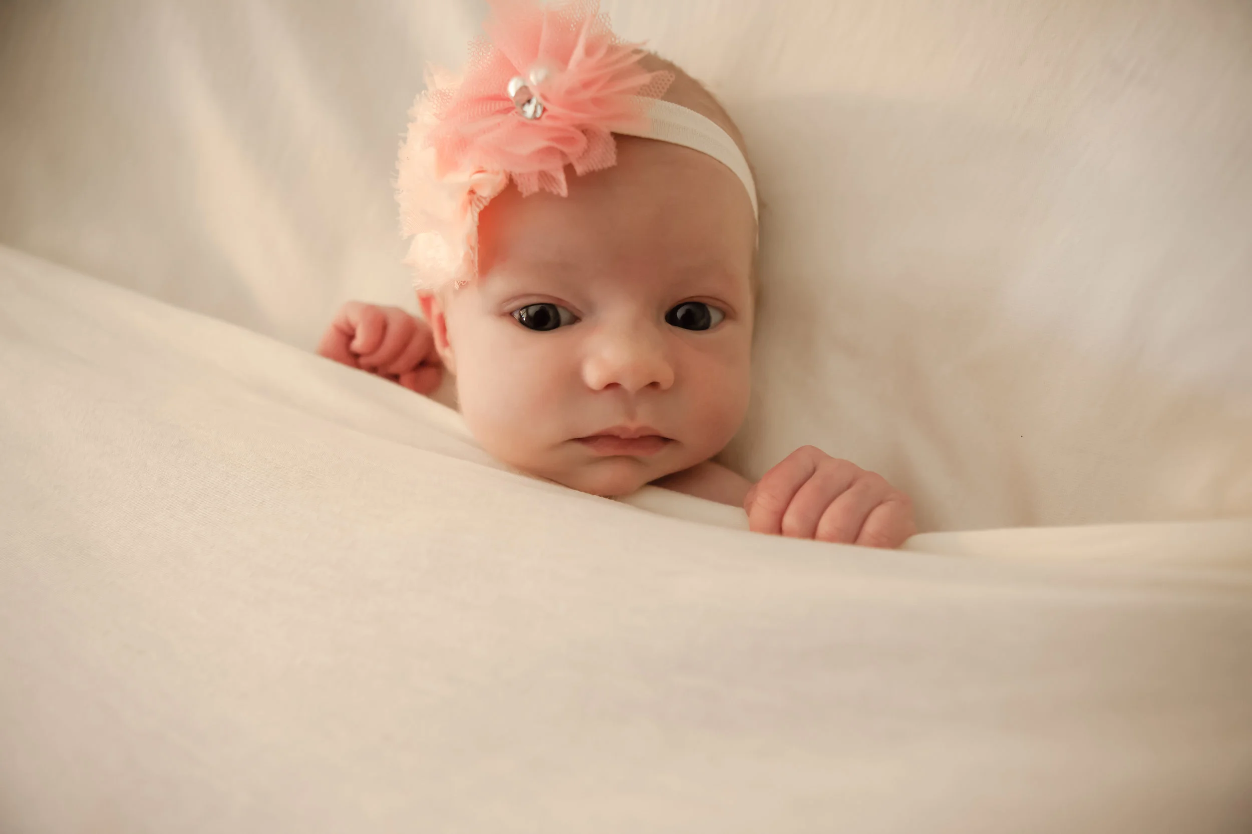 newborn E-14.jpg