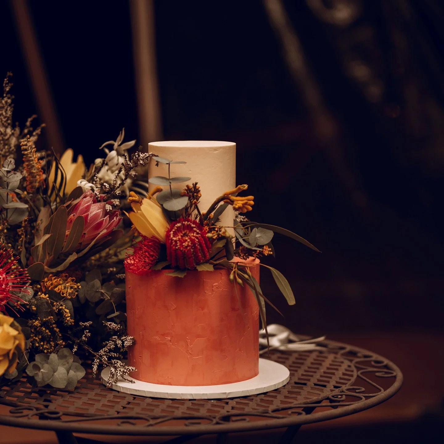 Rust and kinda rustic vibes for Renee &amp; Peter