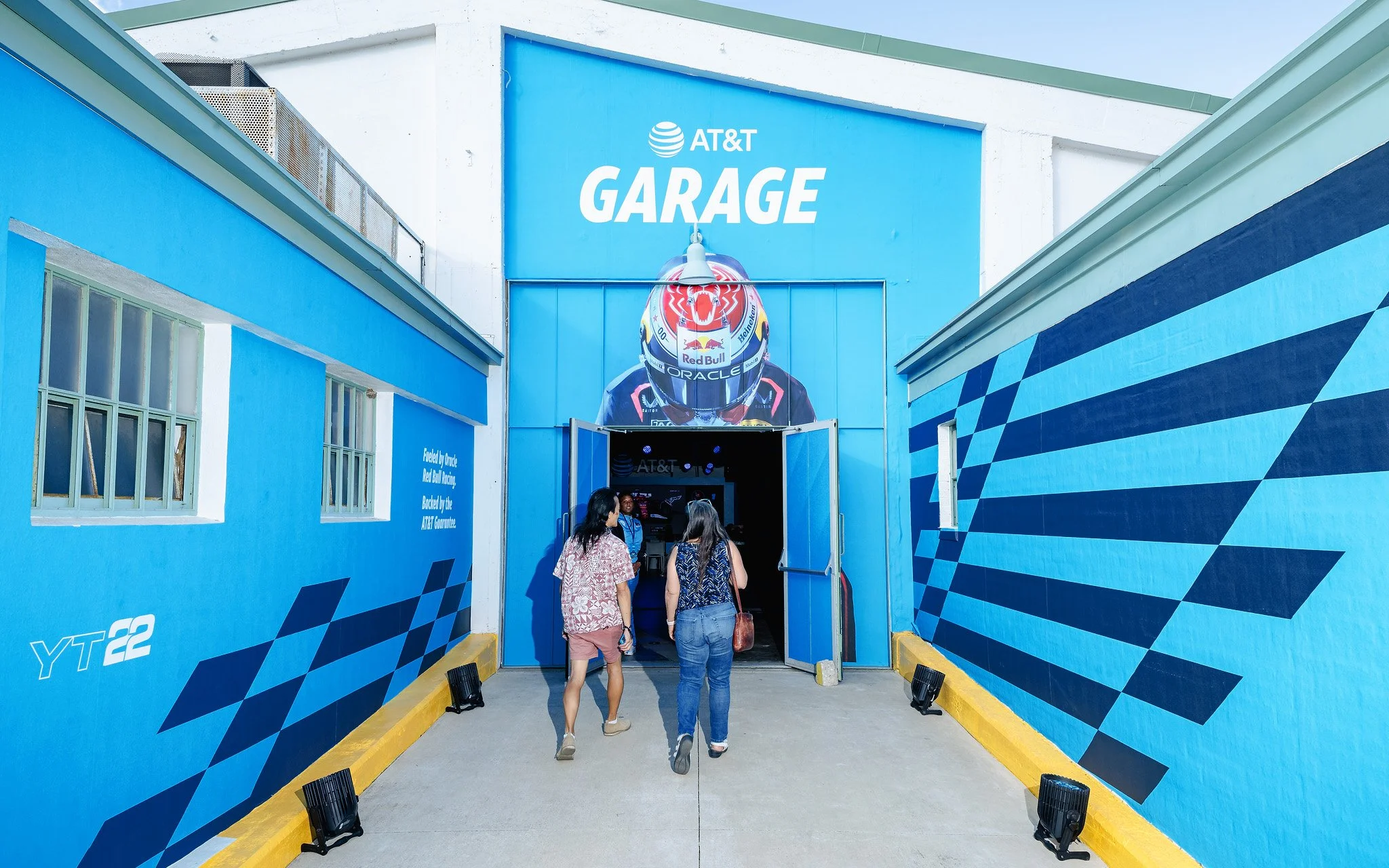 A_AT&TGarage_Austin25.jpg