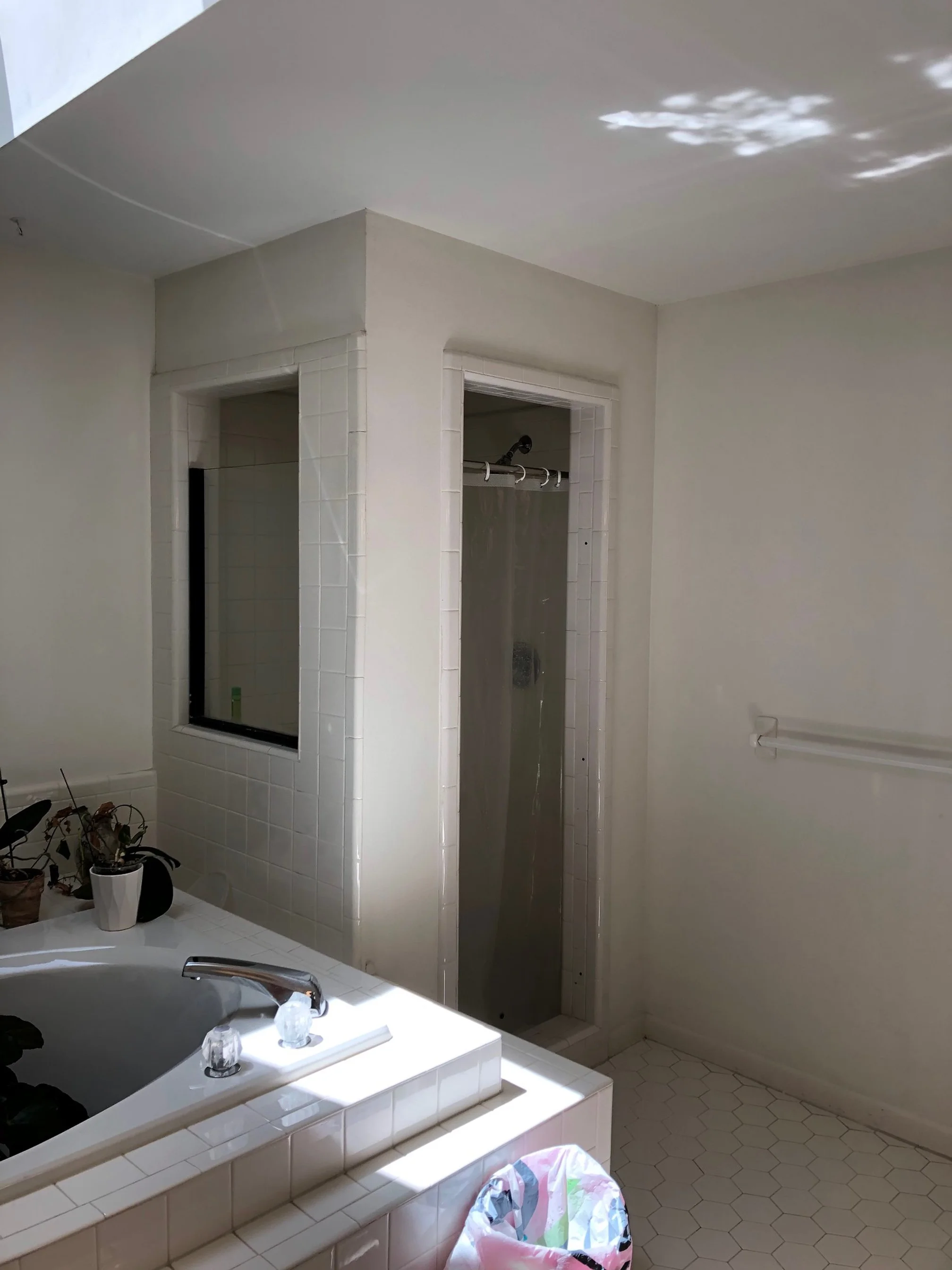C+C - Primary Bath VB Before 1.jpg