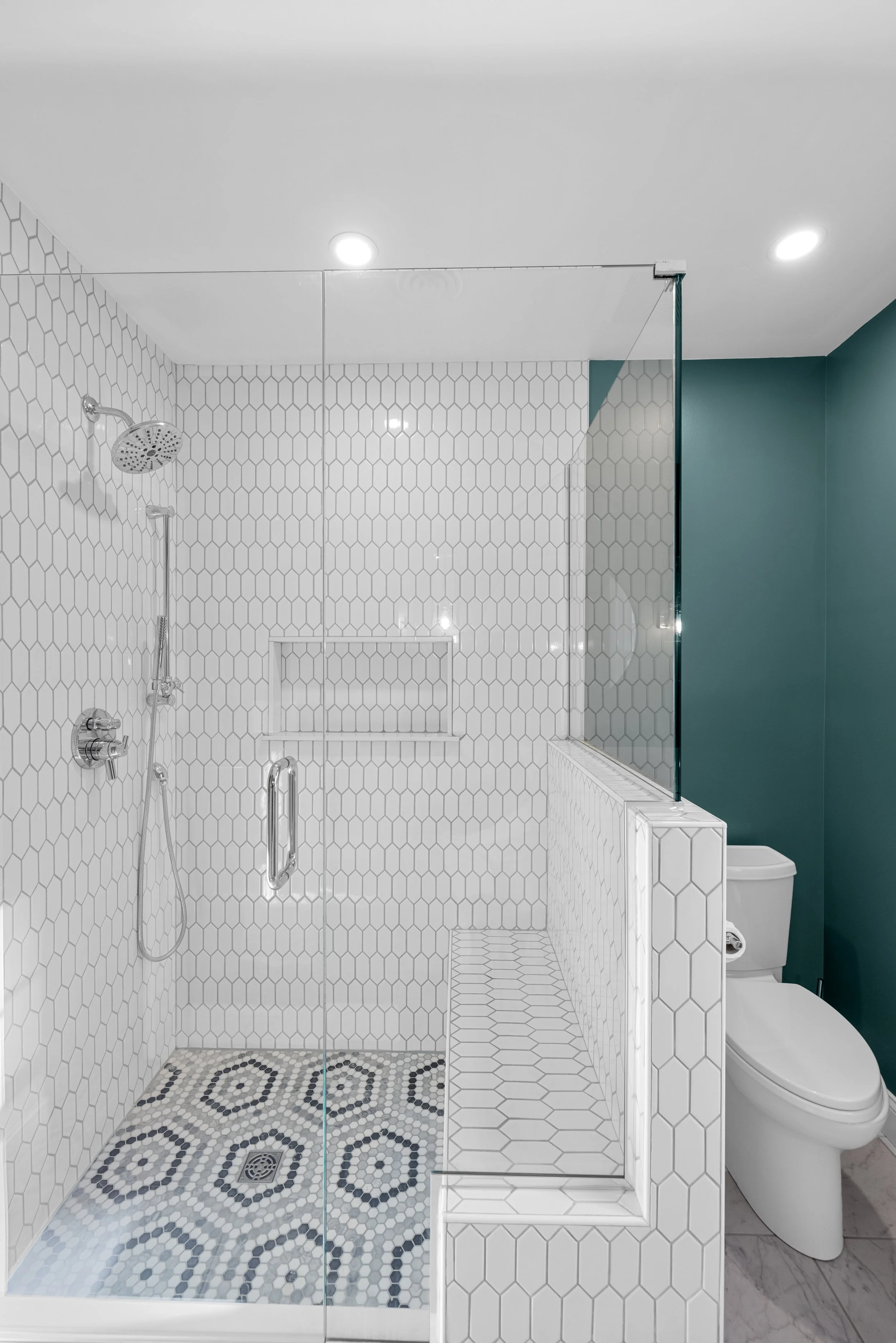 C+C Bathroom 3 - Norfolk - Resized.jpg