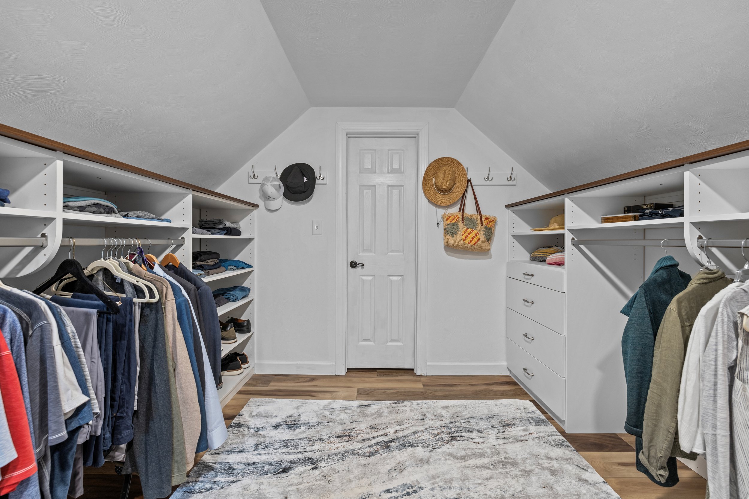 C+C Closet Image 2 Copy.jpg