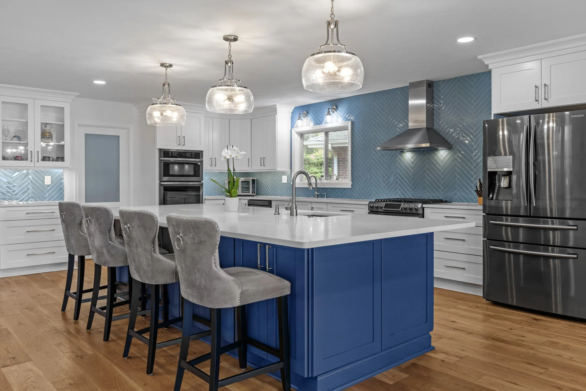 COASTAL VIRGINIA MAGAZINE - JAN/FEB 2025 - CABINET FINISHES 