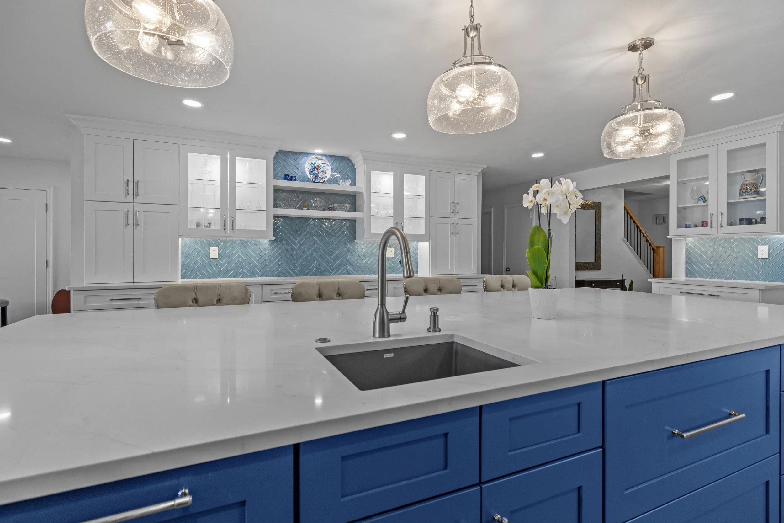 C C - LC Kitchen 3.JPG