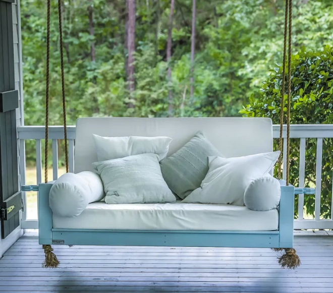 COASTAL VIRGINIA MAGAZINE - MAY/JUNE 2025 - WELCOME TO YOUR FRONT PORCH