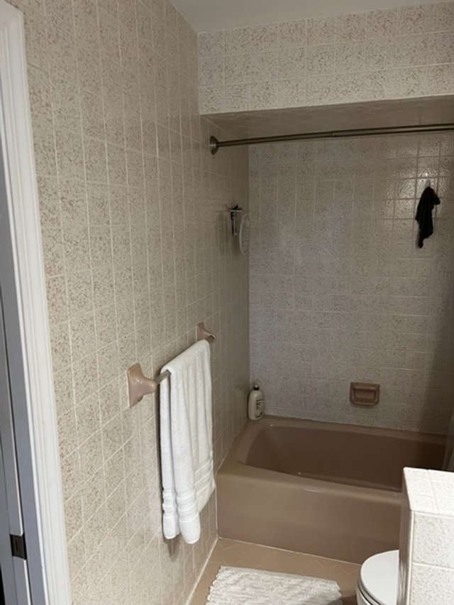 C C VB Bathroom 3.jpg