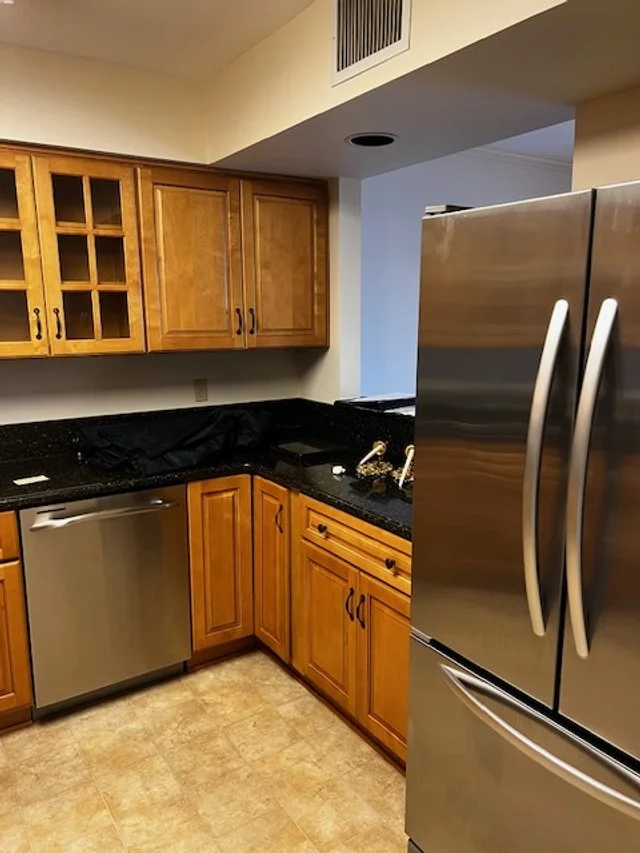 C+C - Kitchen Before 3.jpg