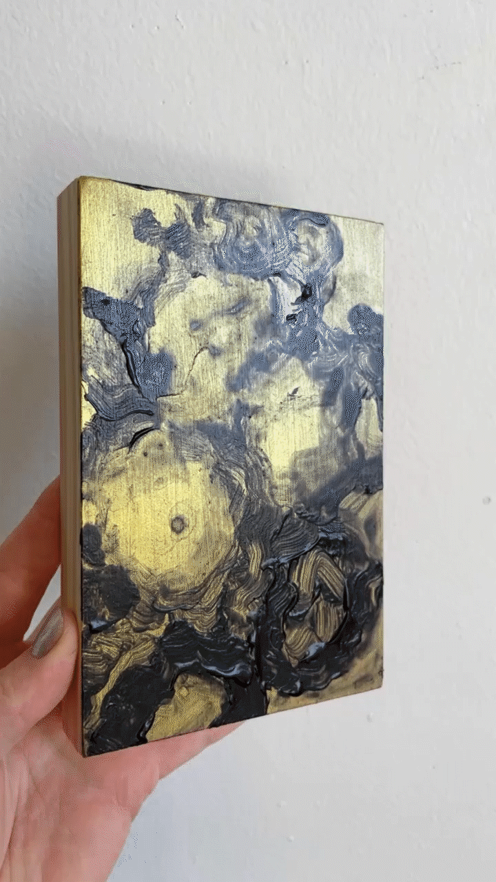 Everhart Black and Gold.gif