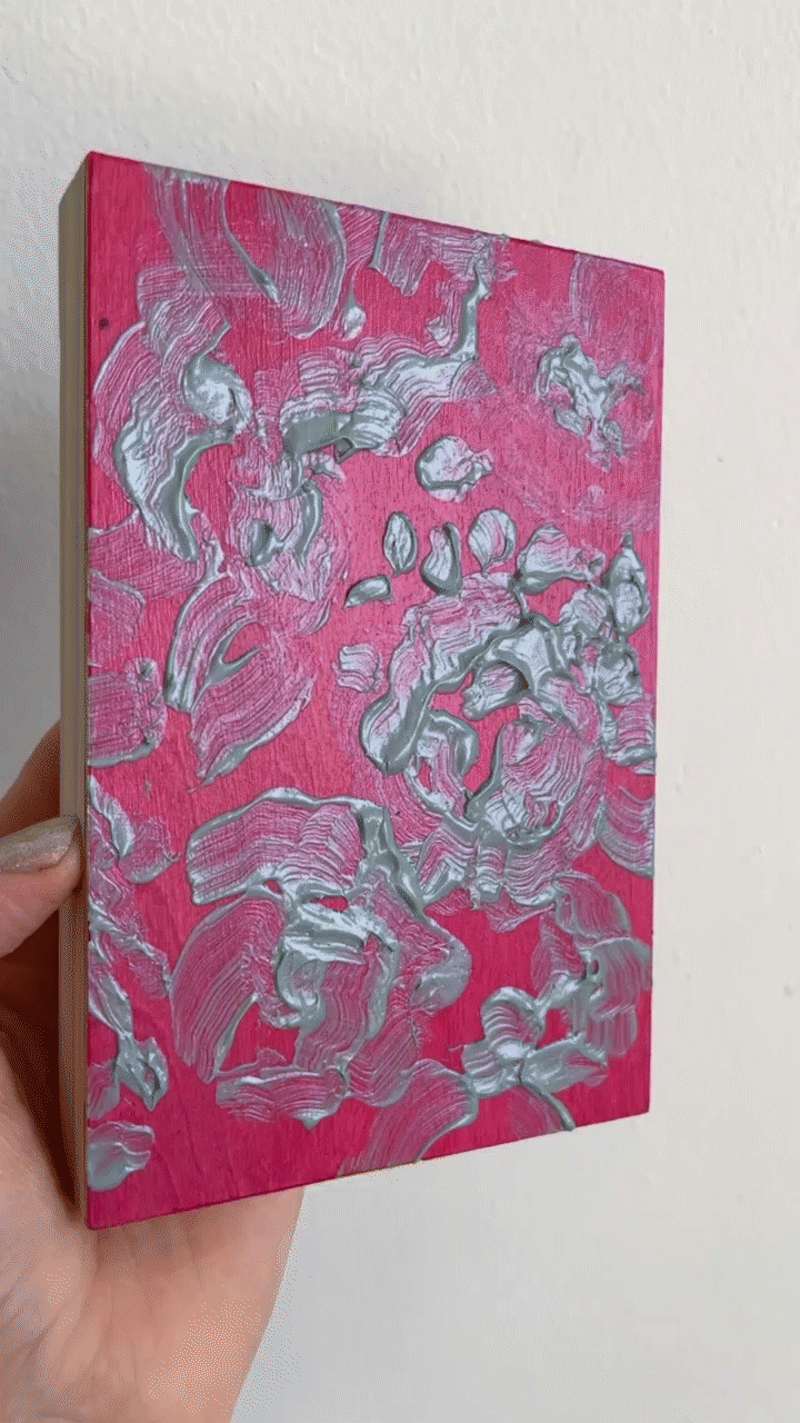 Everhart Pink and Pale Blue Green.gif