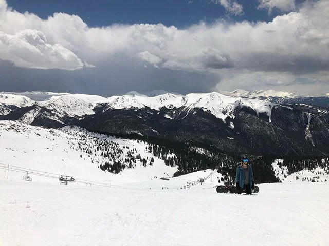 Like the fat kid who ate Taco Bell before summer school, A-Basin&rsquo;s got the June runs.
.
.
.
Still skiing, crossing my fingers for a July 4th party at the beach.
&bull;
&bull;
&bull;
&bull;
&bull;
#ski #baywatch #springskiing #skiing #snowboard 