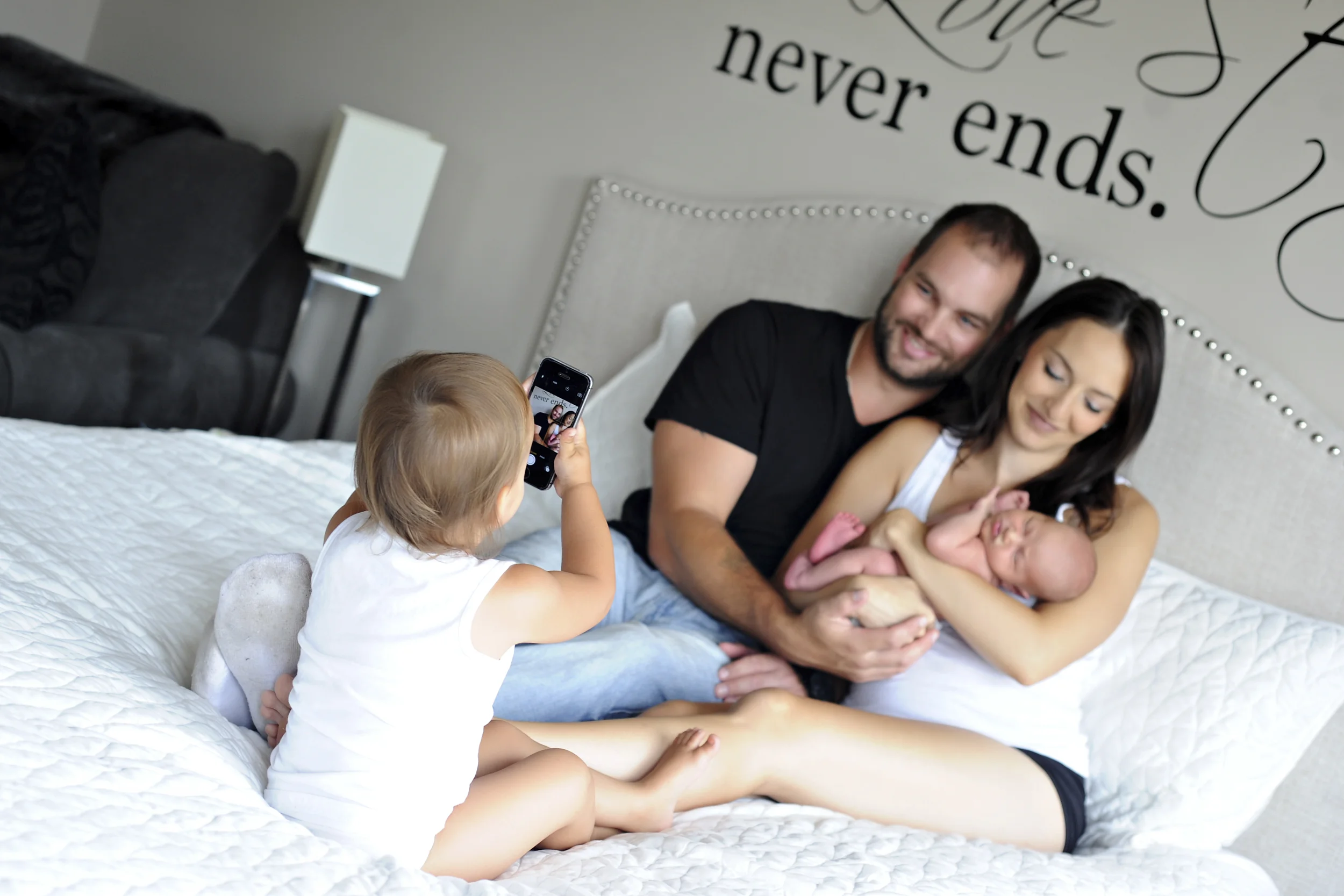 LINDSEY GIBEAU PHOTOGRAPHY_OTTAWA FAMILY PHOTOGRAPHER_OTTAWA MATERNITY PHOTOGRAPHER_OTTAWA NEWBORN PHOTOGRAPHER_OTTAWA LIFESTYLE PHOTOGRAPHER --45.jpg