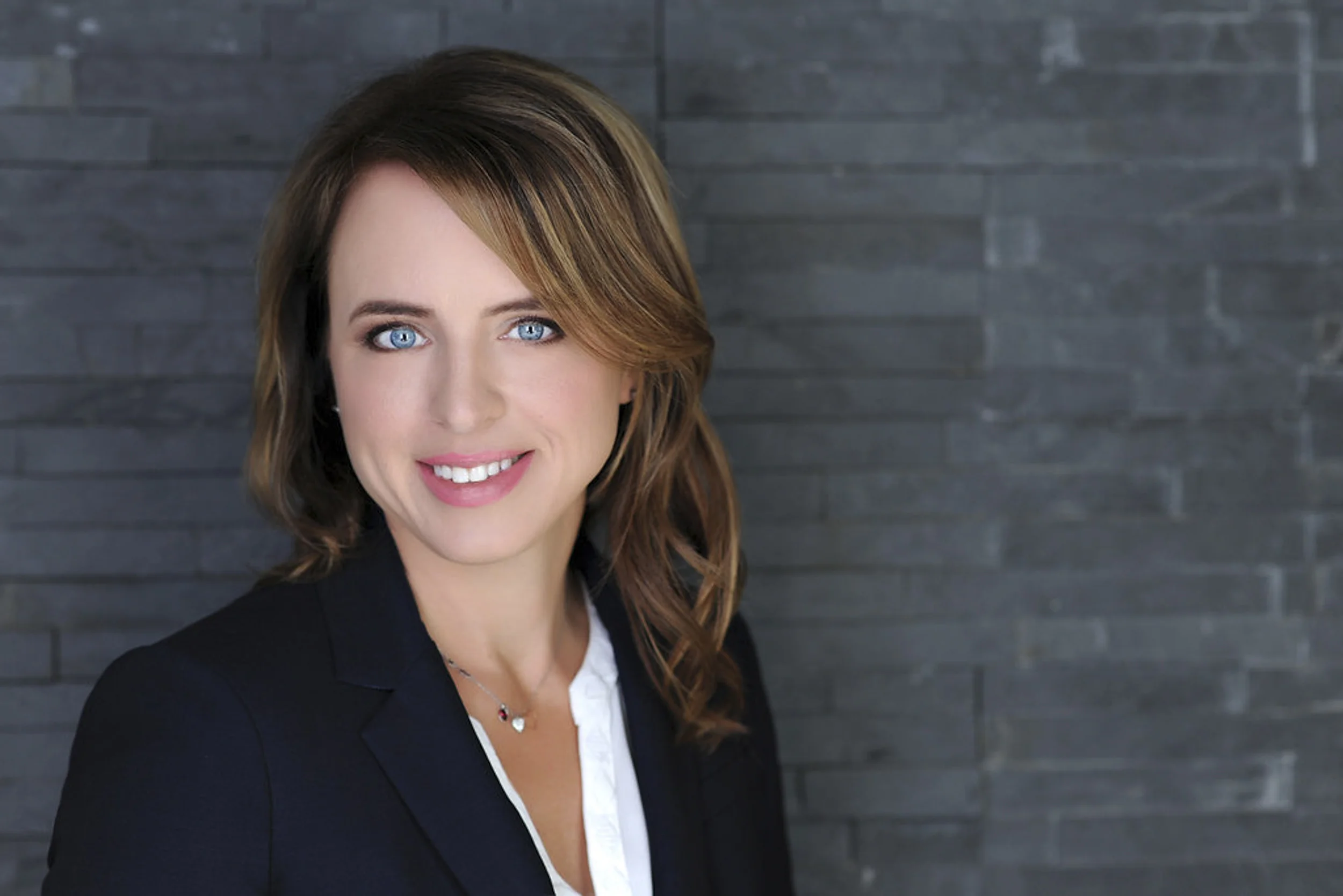 LINDSEY GIBEAU PHOTOGRAPHY_OTTAWA HEADSHOT PHOTOGRAPHER_WESTBORO STUDIO_CANADIAN WEDDING PHOTOGRAPHER--39.jpg