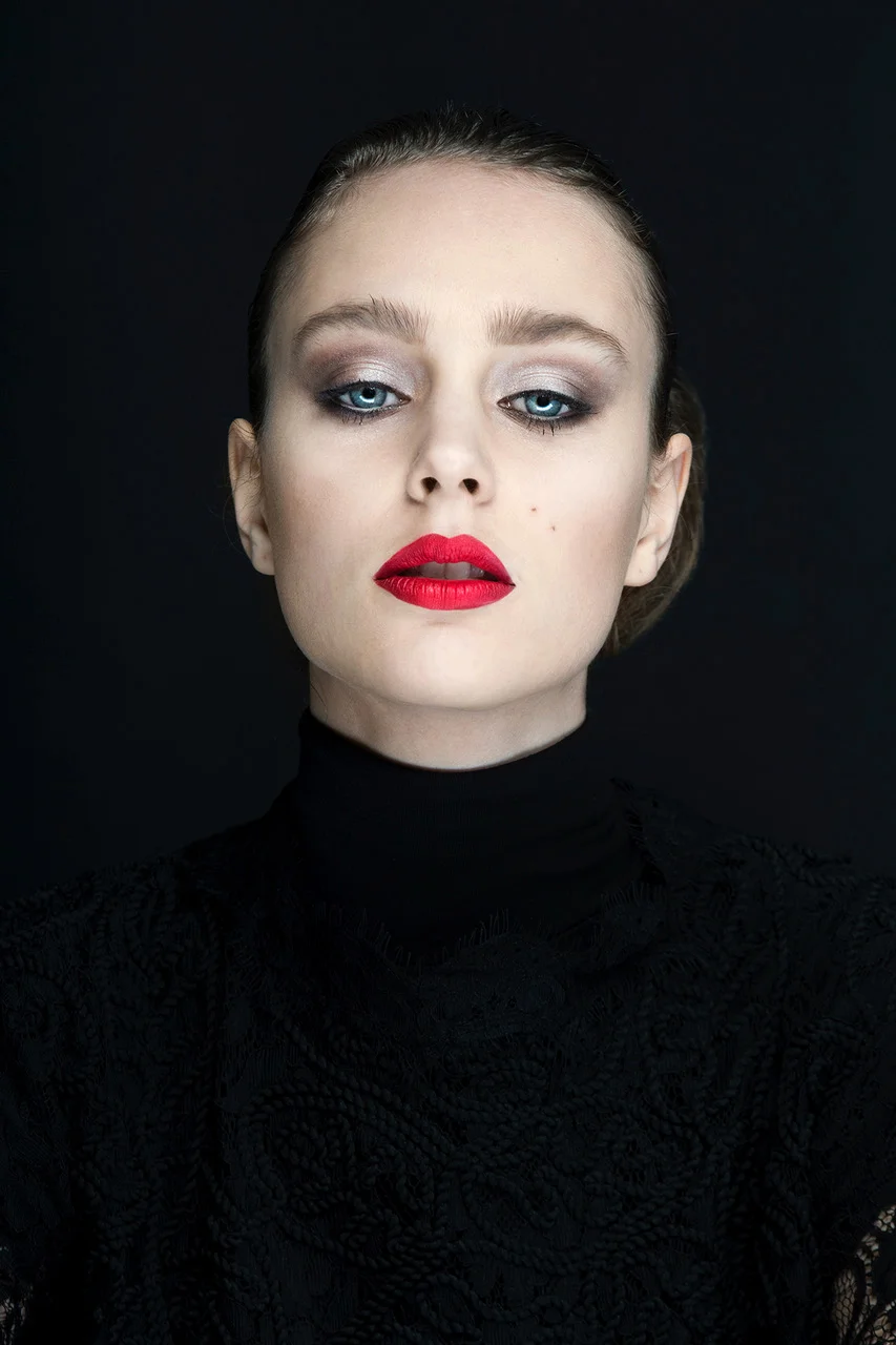 Justine_5450LR_MIM_LA_PHOTO BY LINDSEY GIBEAU.jpg
