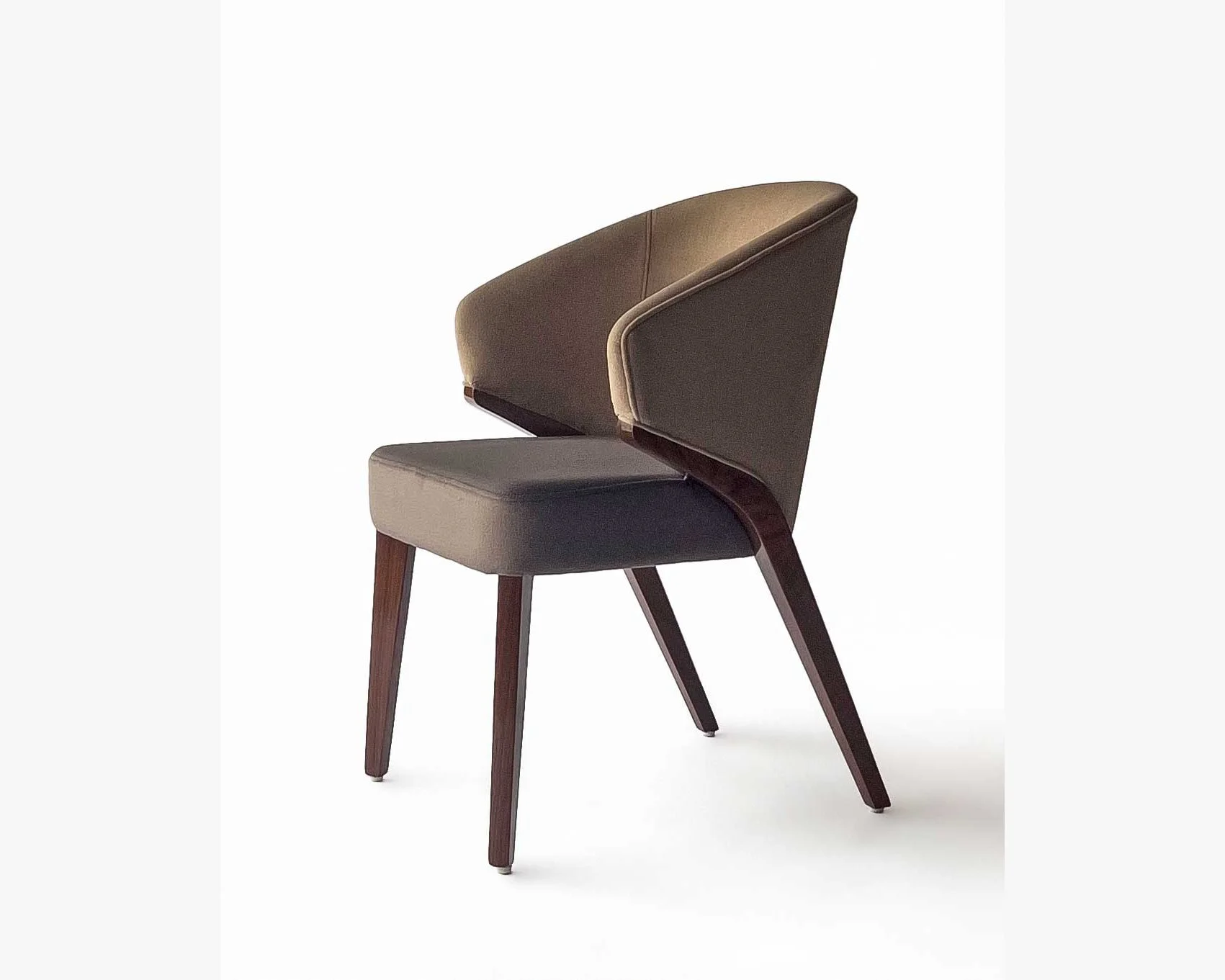 INDO_Morpho-Chair_IMG_0893_WR_Landscape.jpg