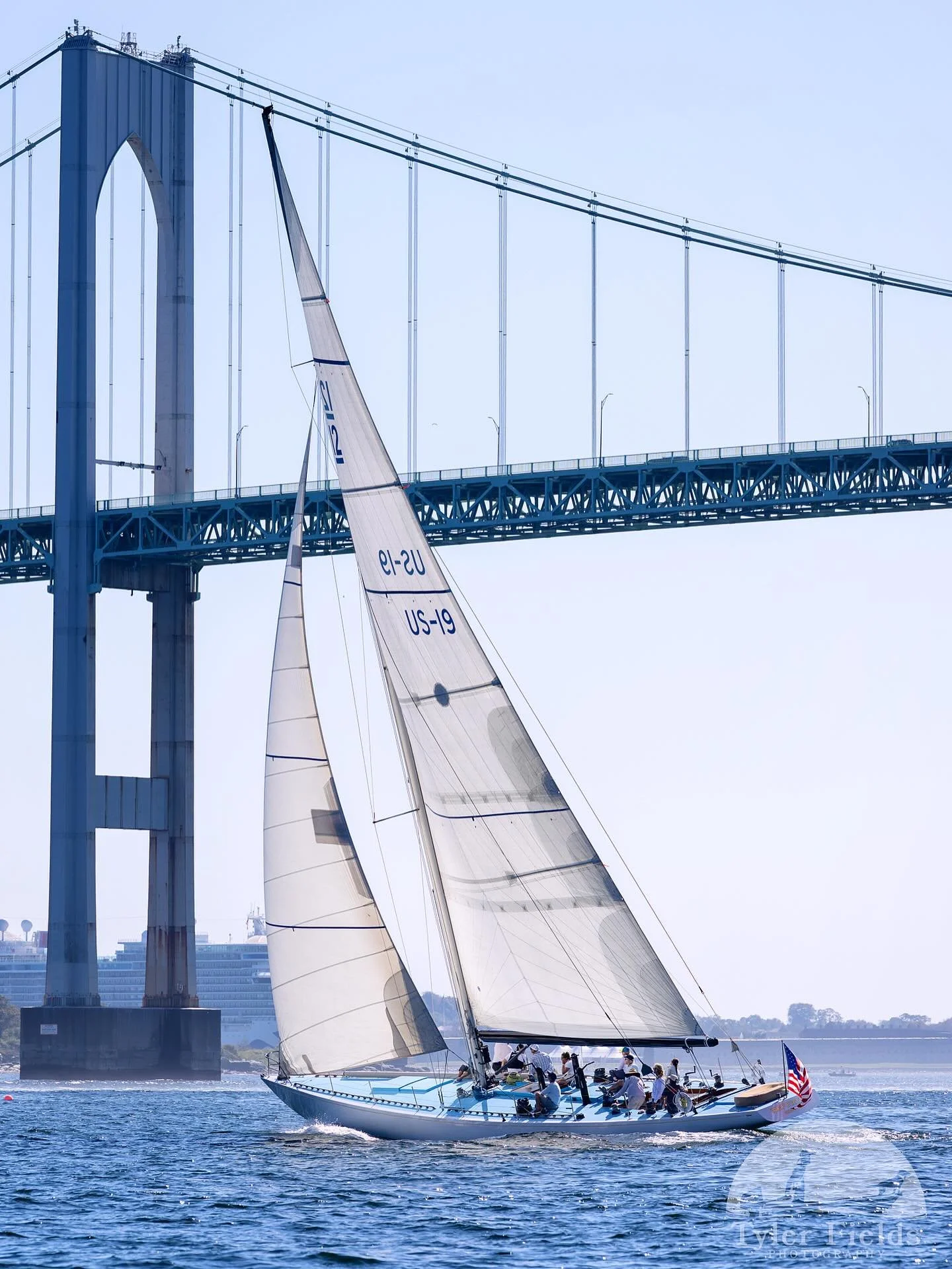 NEFERTITI | Newport

I went out Sunday and tried exploring the light with some new @canonusa gear I rented from @lensprotogo. 
I think I&rsquo;m making the switch over from Nikon, but I wanted to spend some time on the water playing with the R5mkII. 