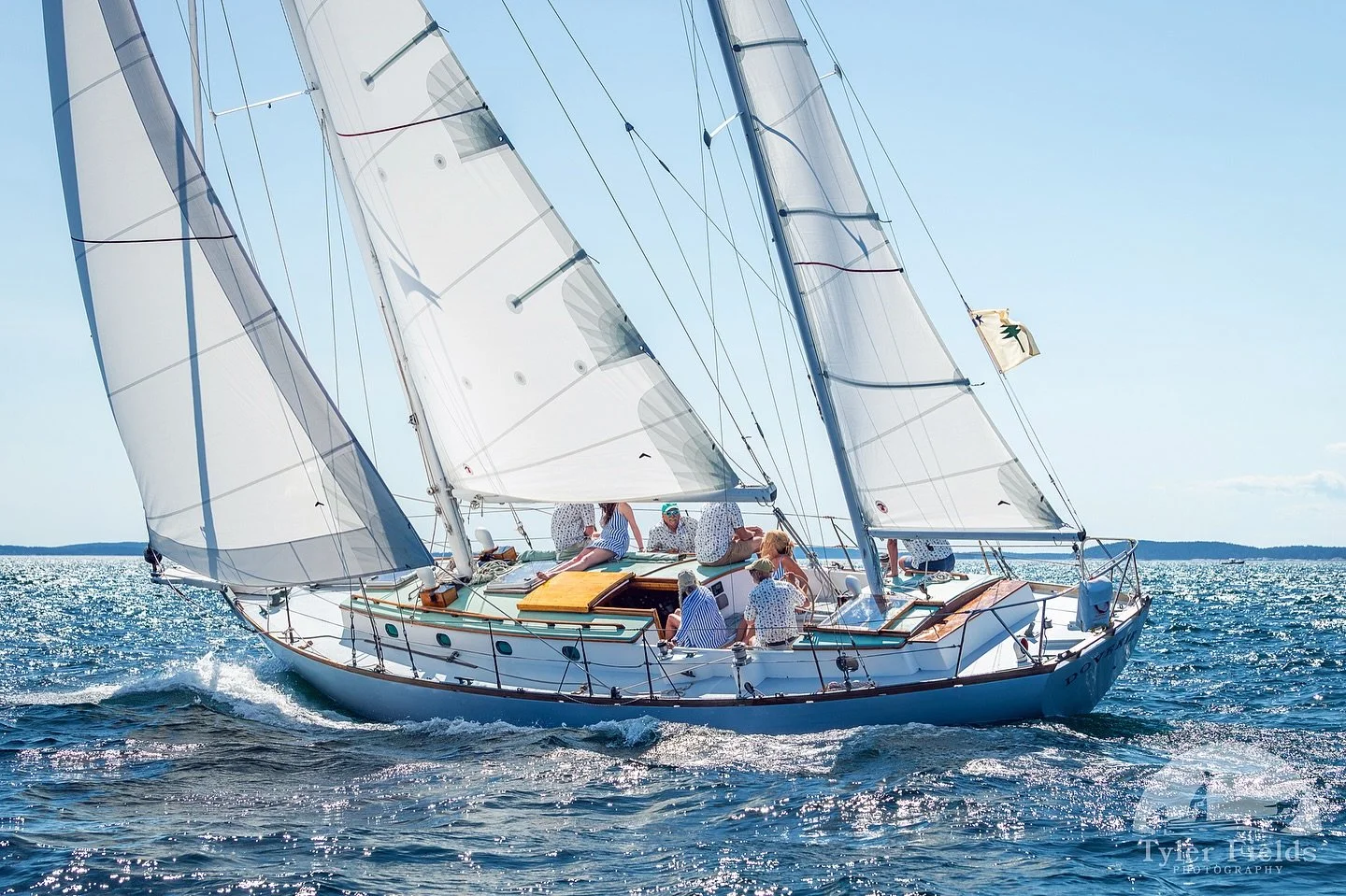 Join me for the Eggemoggin Reach Regatta! 

I am teaching a four day workshop at the @woodenboatschool where students will get to photograph the @eggemogginreachregatta (ERR) in Brooklin, Maine. The ERR is the capstone classic yachting event for the 
