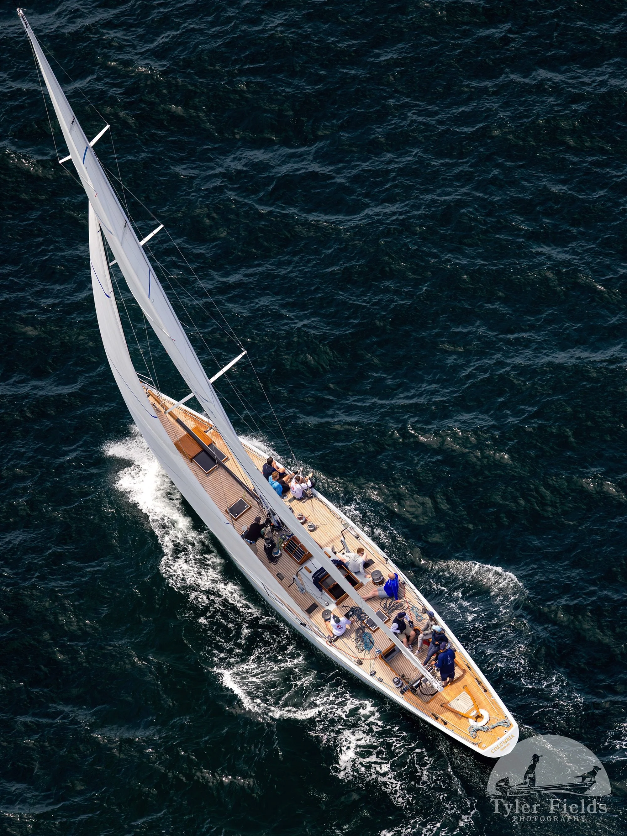COLUMBIA | @americasjubilee 

A huge thank you to @newporthelicoptertours for an incredible flight. It was a small fleet in light air and Jeff put us exactly where we needed to be.