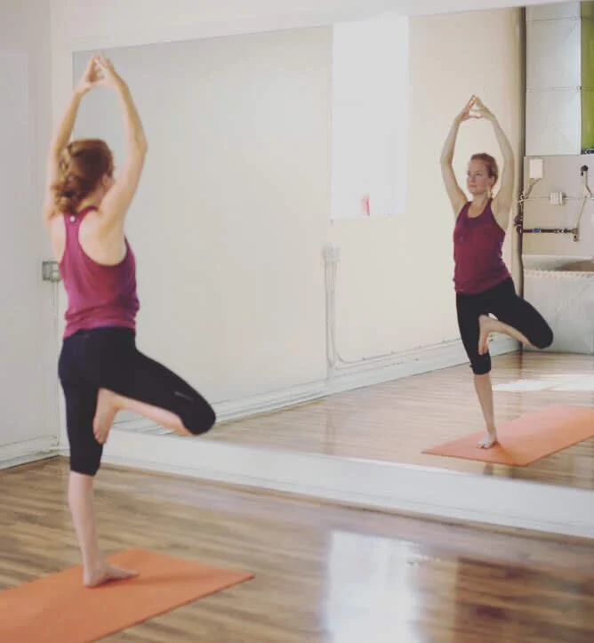 4 Minute Morning Yoga Flow