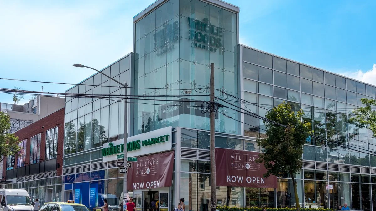 威廉斯堡的Whole Foods有机食品超市