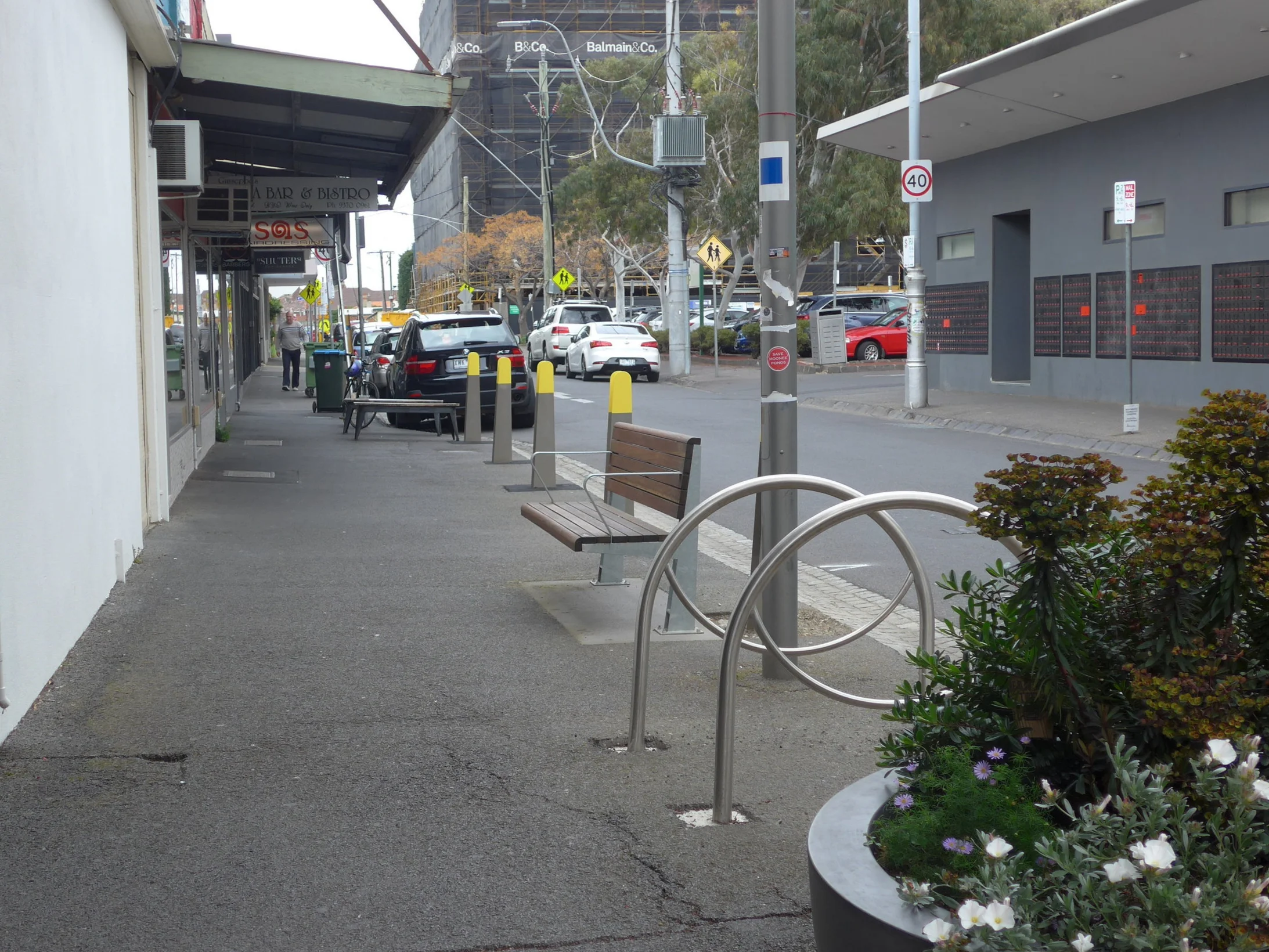 P1040744MP bollards.JPG