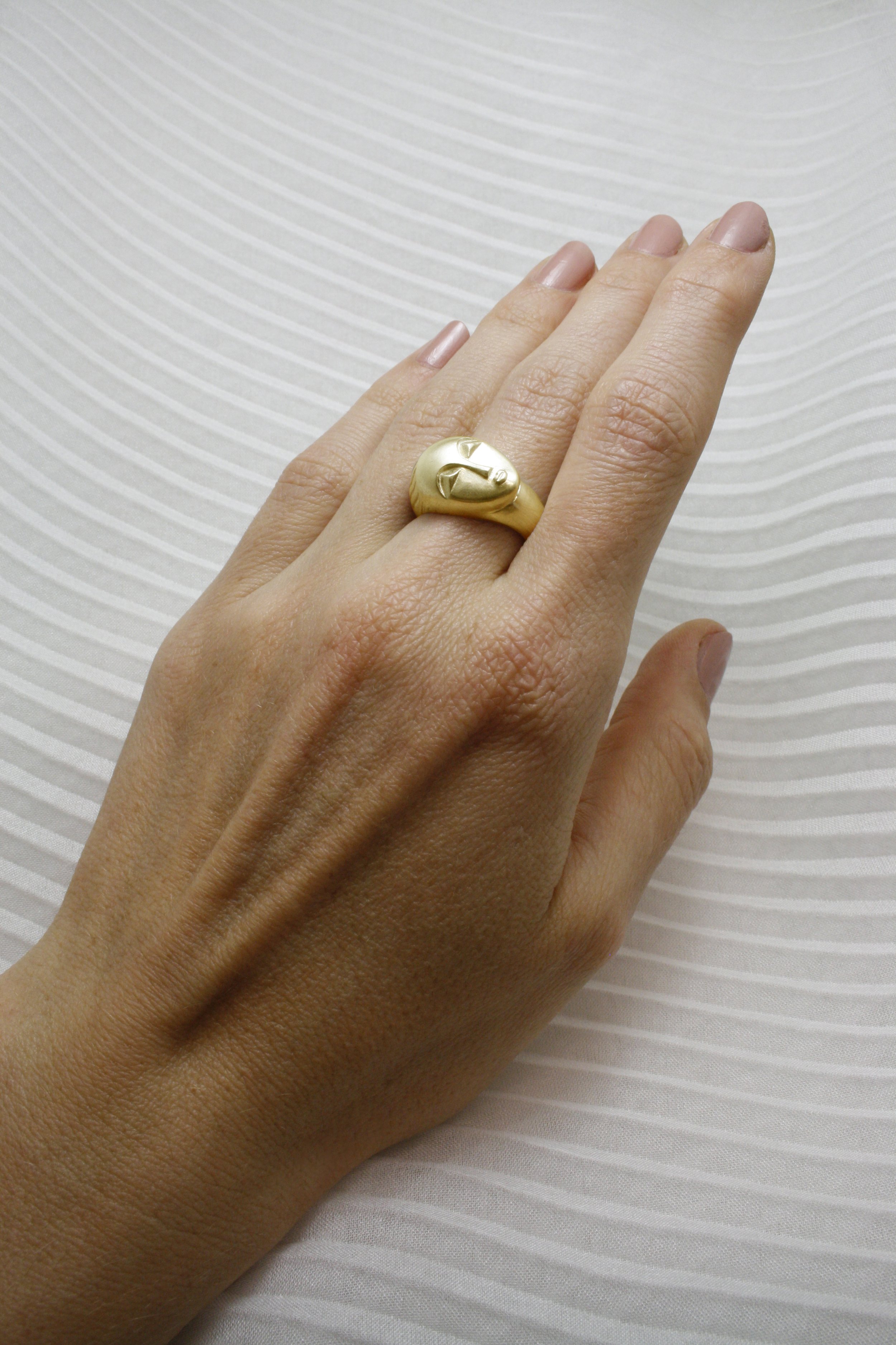 Brancusi_14kt_Gold_Face_Ring_Elsa Tierney.jpg