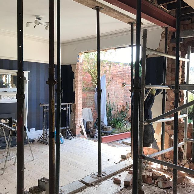 Kitchen and living area knock-through, previously 3 areas now made into one. #steelstructure #steels #rennovation #lovemyrenovation #kitchenremodel #lettherebelight #building #knockthrough