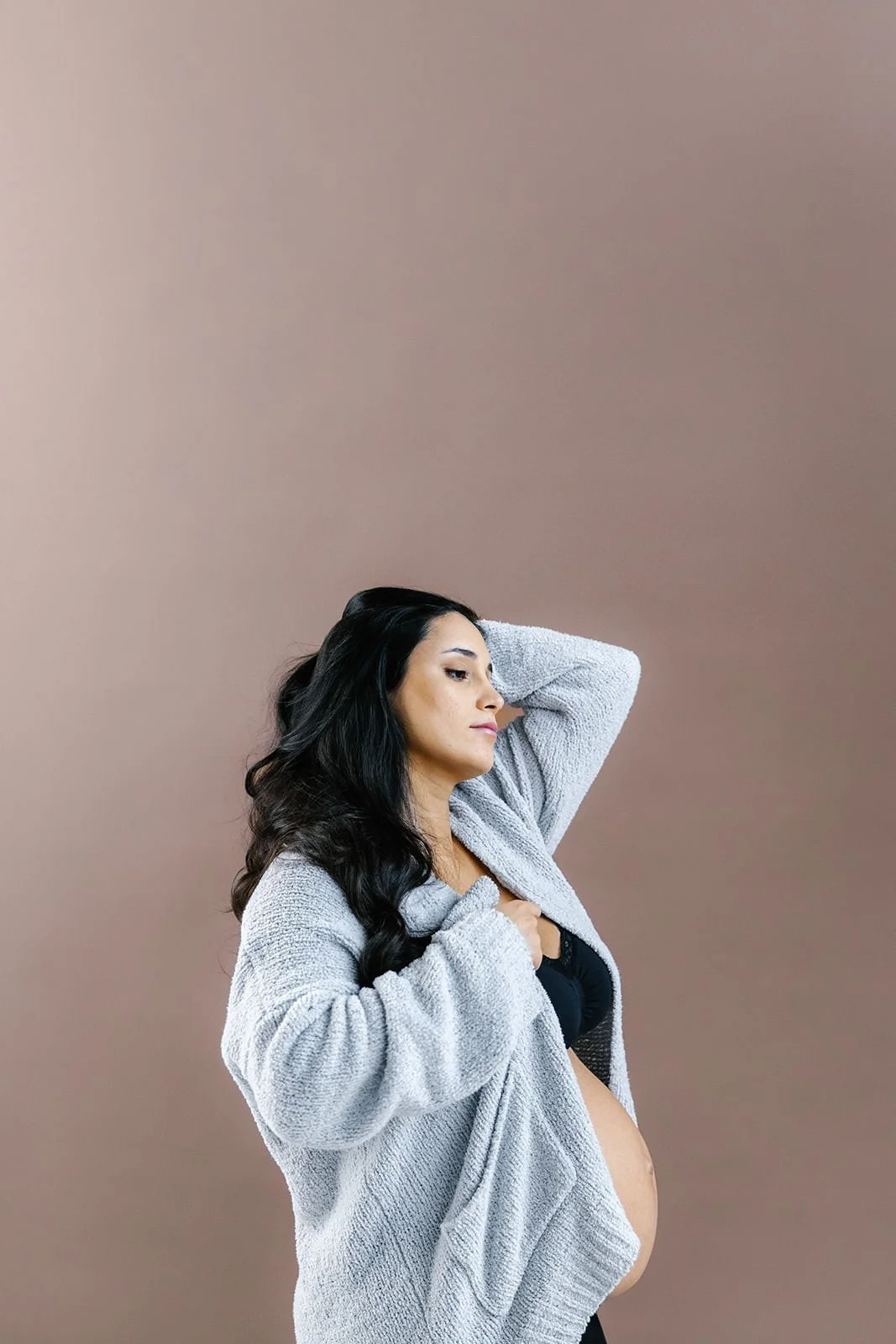 Gravidbilder tagna i studio i Stockholm