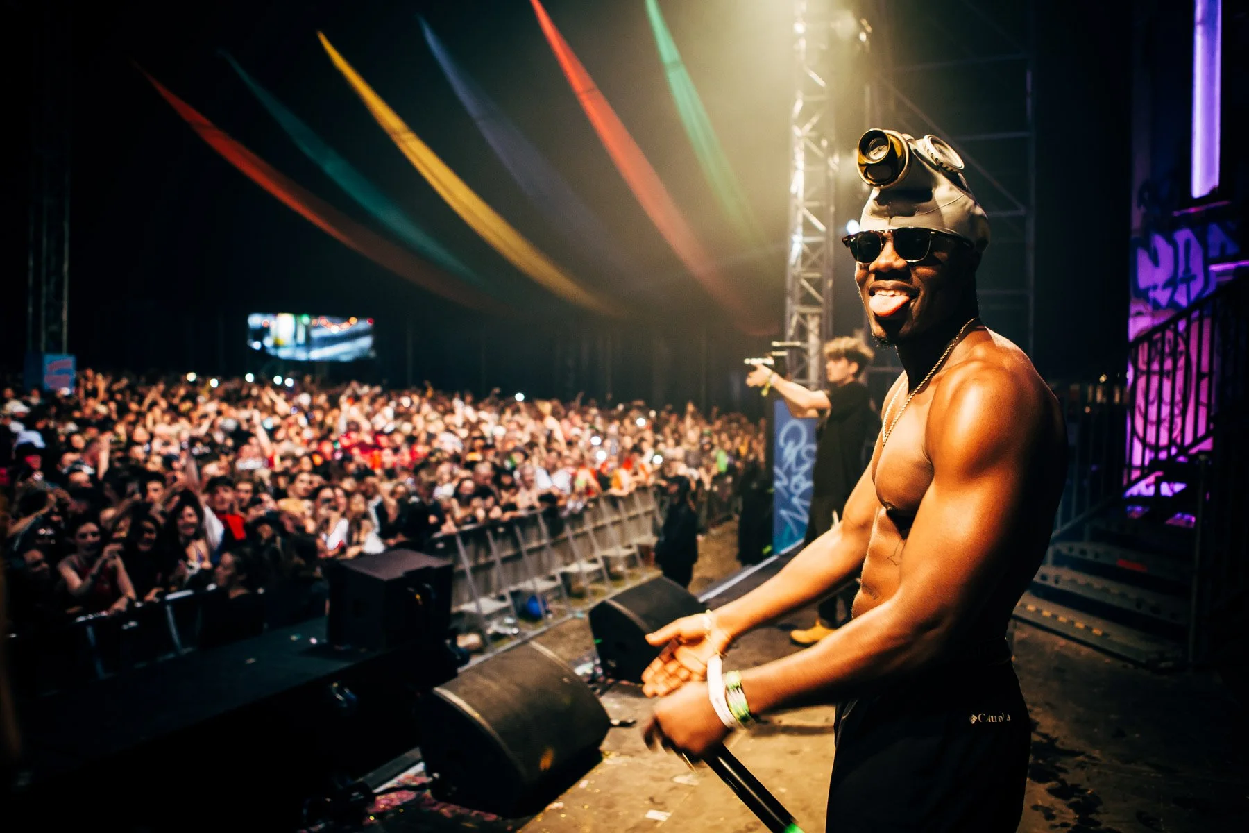 Live music photography of Kwes Darko onstage with Slowthai at Boomtown