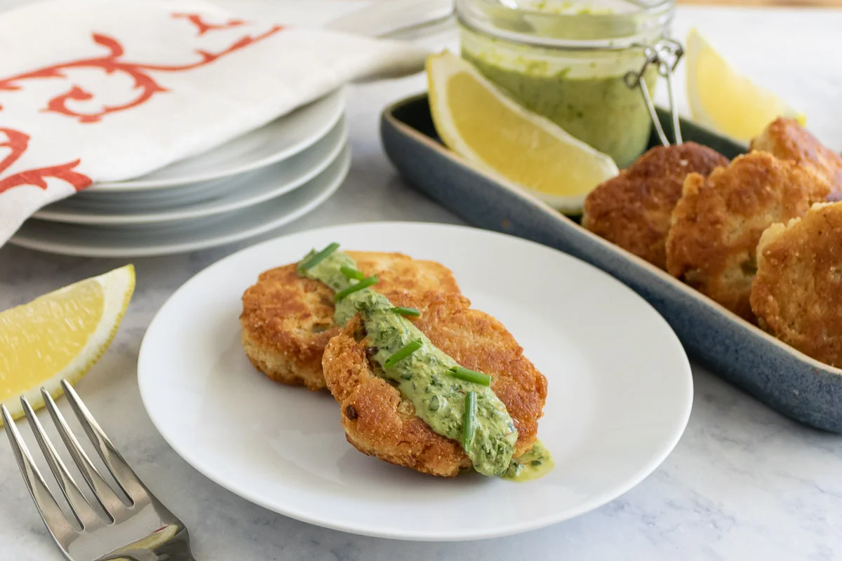 Big-T-Spicy-Crab-Fritters-Chive-Yogurt-Plated.jpg