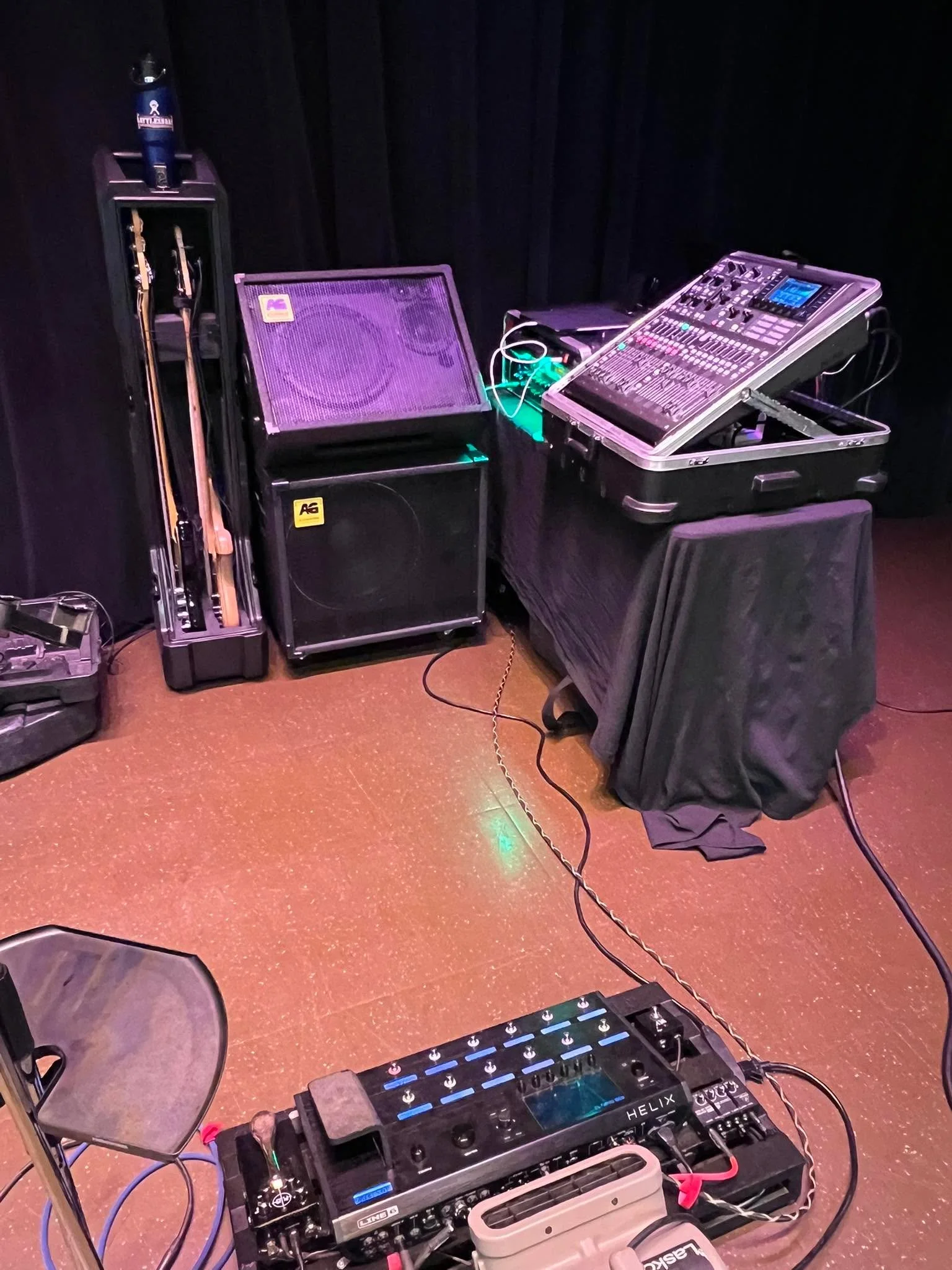 Gig #3 of 4 for the mega weekend that started Thursday. Wisconsin Club with Velocity for a wedding. Brought the vast majority of my house for this one...