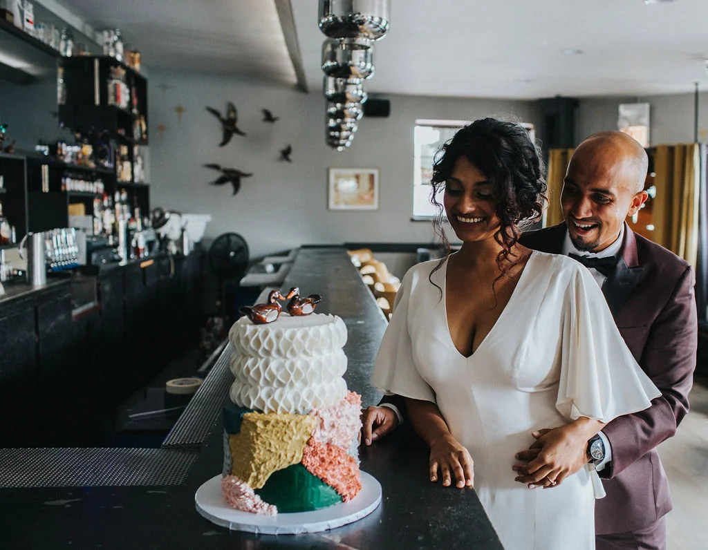 Drooling over this cake made by ECBG Cake Design!