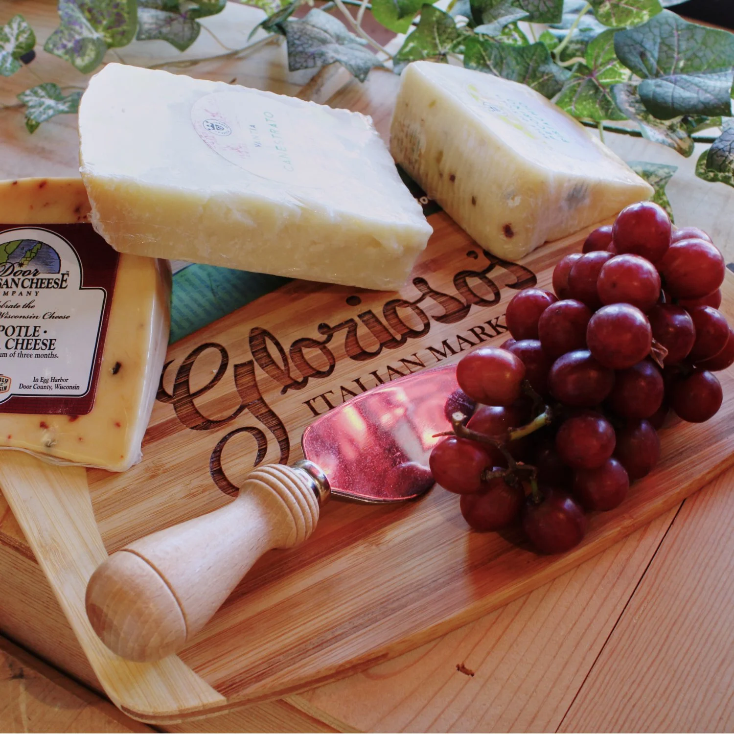 Logo Cheese Board.jpg