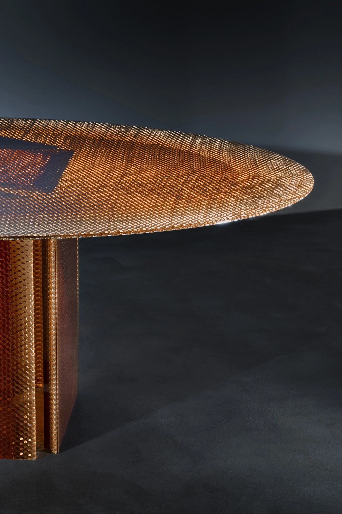 Atelier LAVIT - Marco LAVIT - HEXA amber table - Nilufar Gallery -A0998V_25.jpg