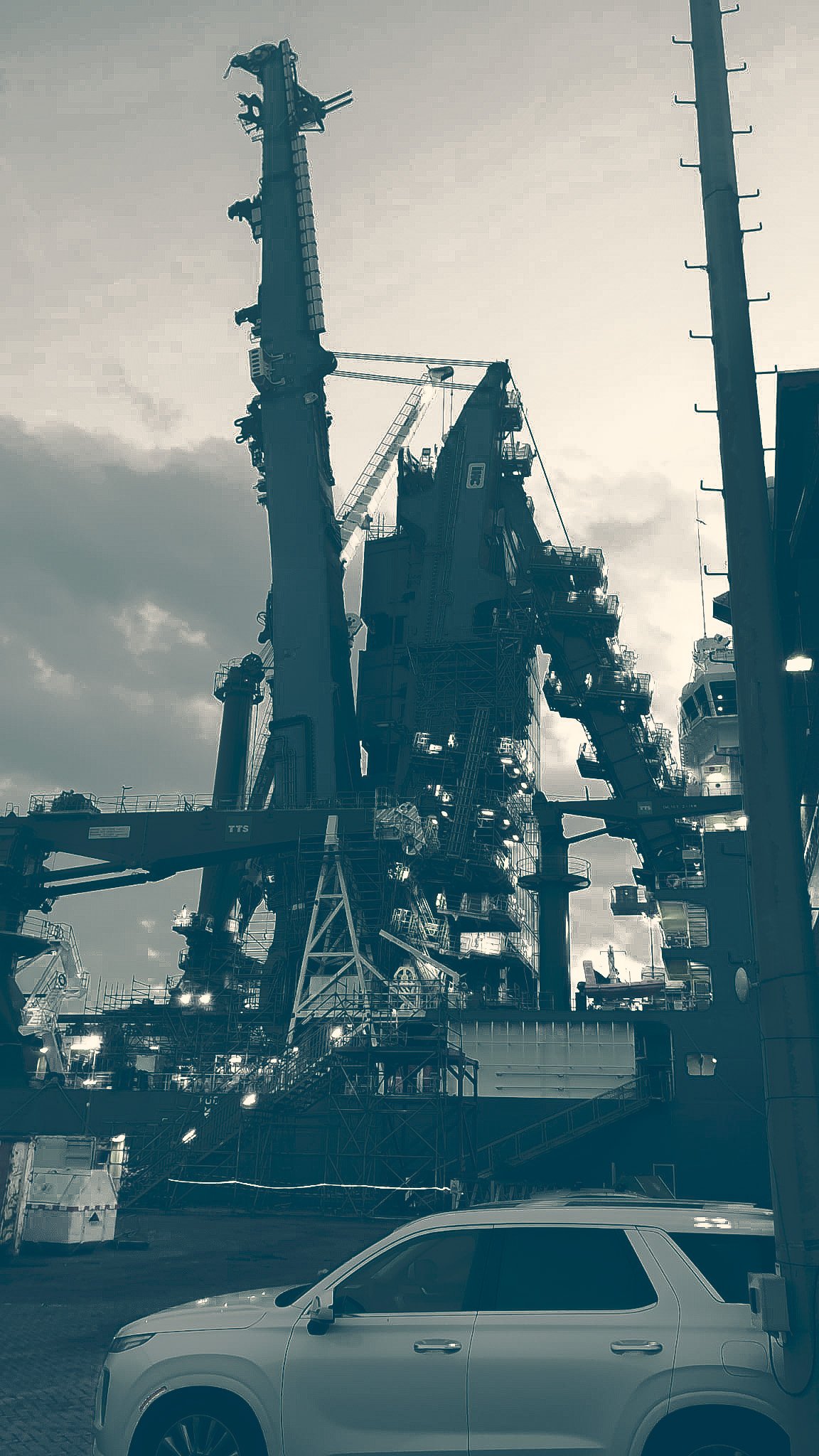 General 2 — FIRST PRINCIPLE DESIGN
