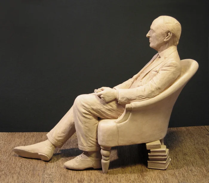 Dr. Thomas Stuttaford OBE.