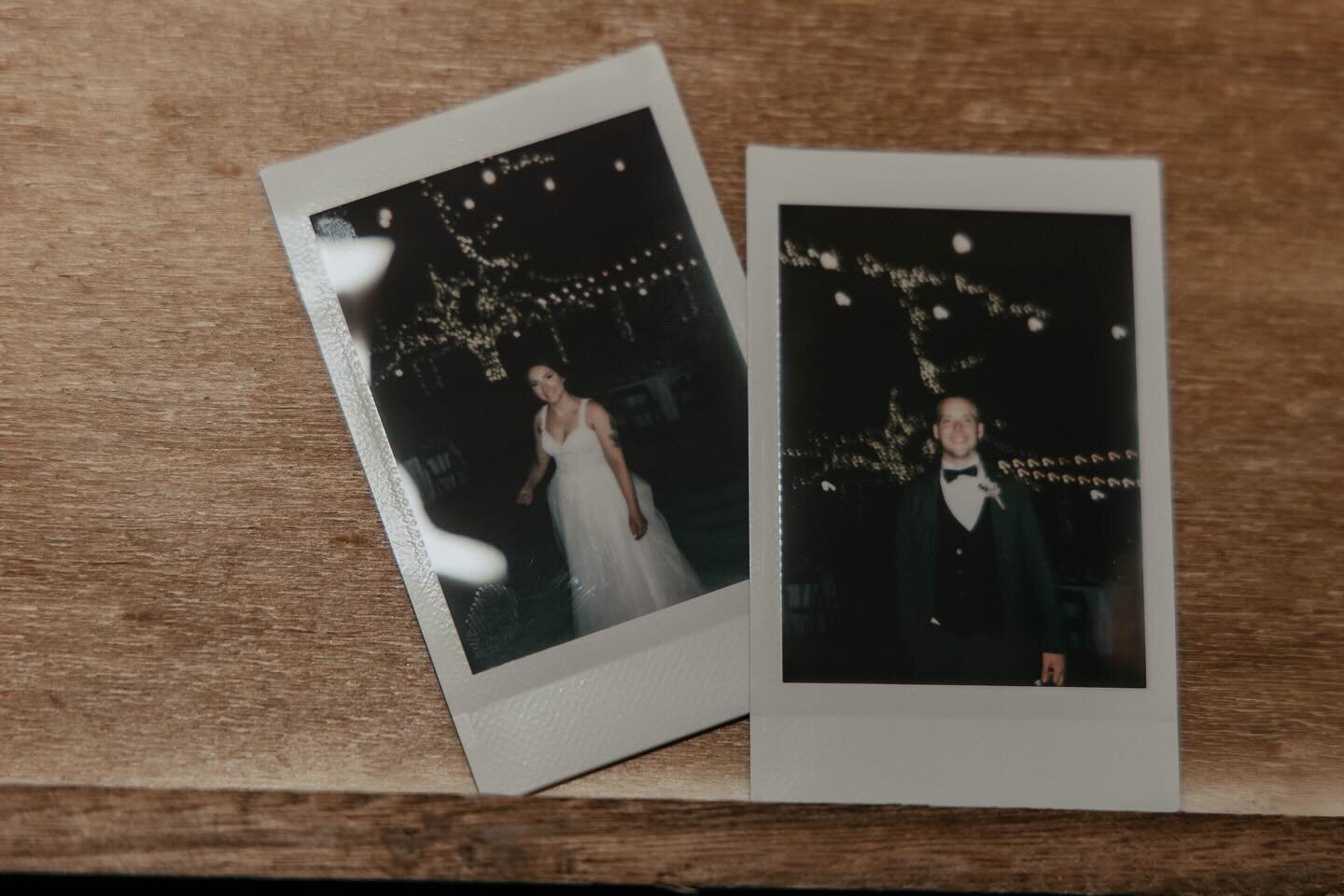 The memory of a lifetime captured in an instant 📸 

💍 Venue: @shootingstarranchtexas 
💍Coordinator: @weddings.by.robin
💍Photographer: @admyerweddings_