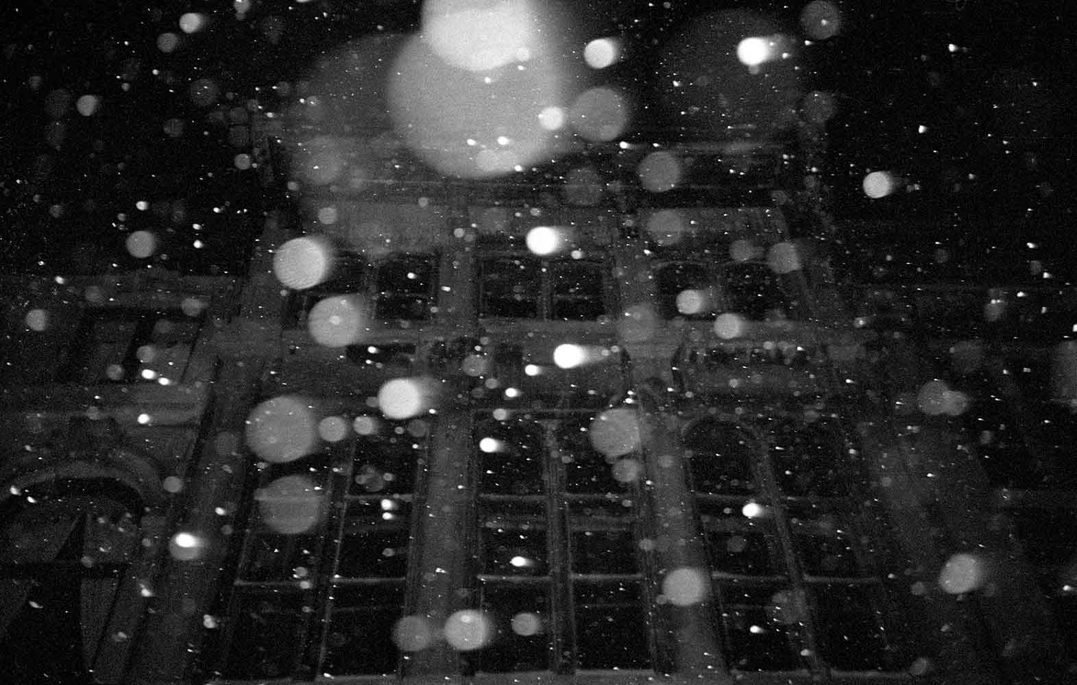 SNOWFALL, OLD MONTREAL