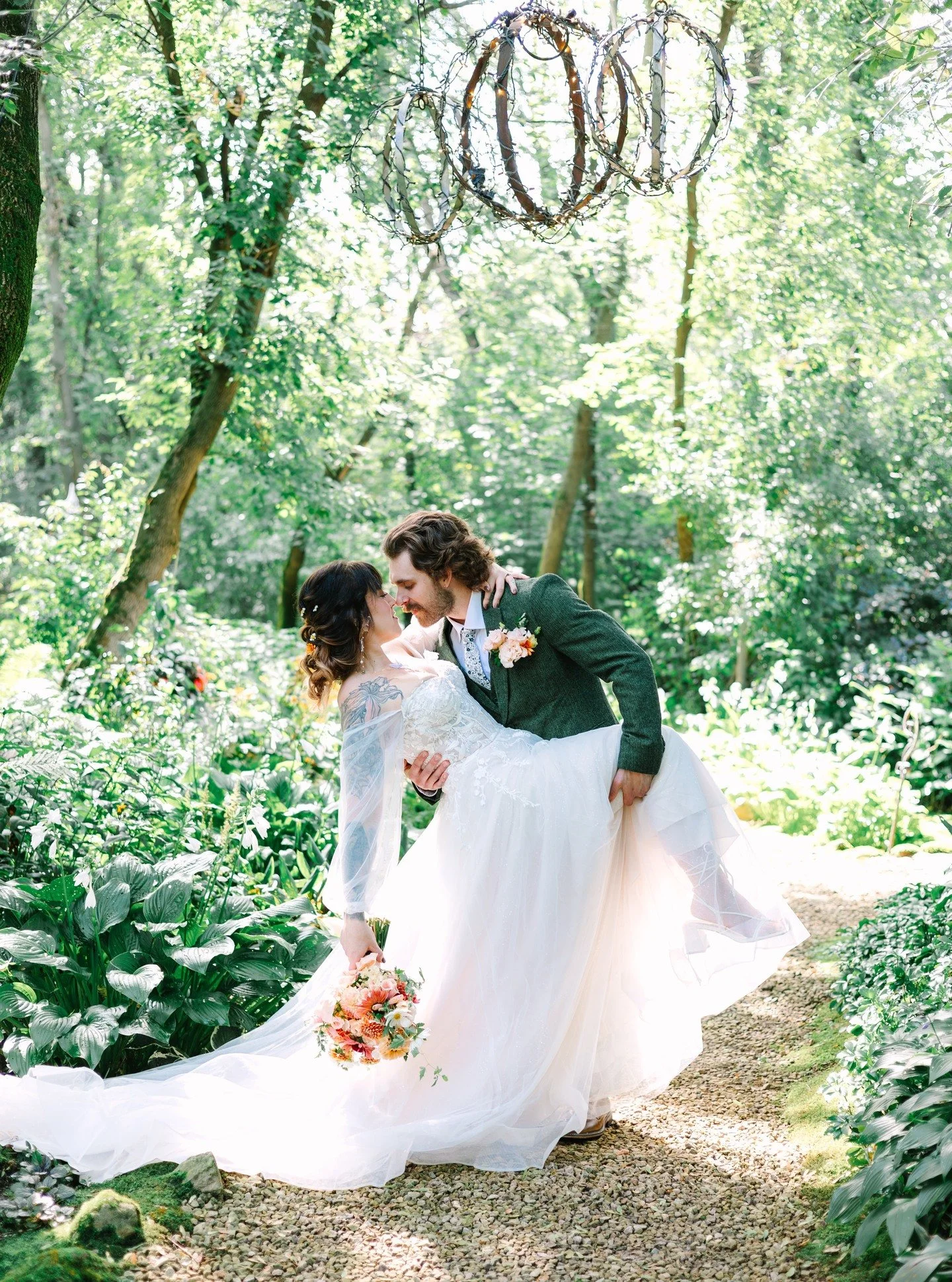 This is what garden wedding dreams are made of 🌸

Photographer: @willowandrove
Florist: @kalie.nicole.events
Makeup Artist: @mollierosaria.beauty
Hair Stylist: @the_undoneupdo