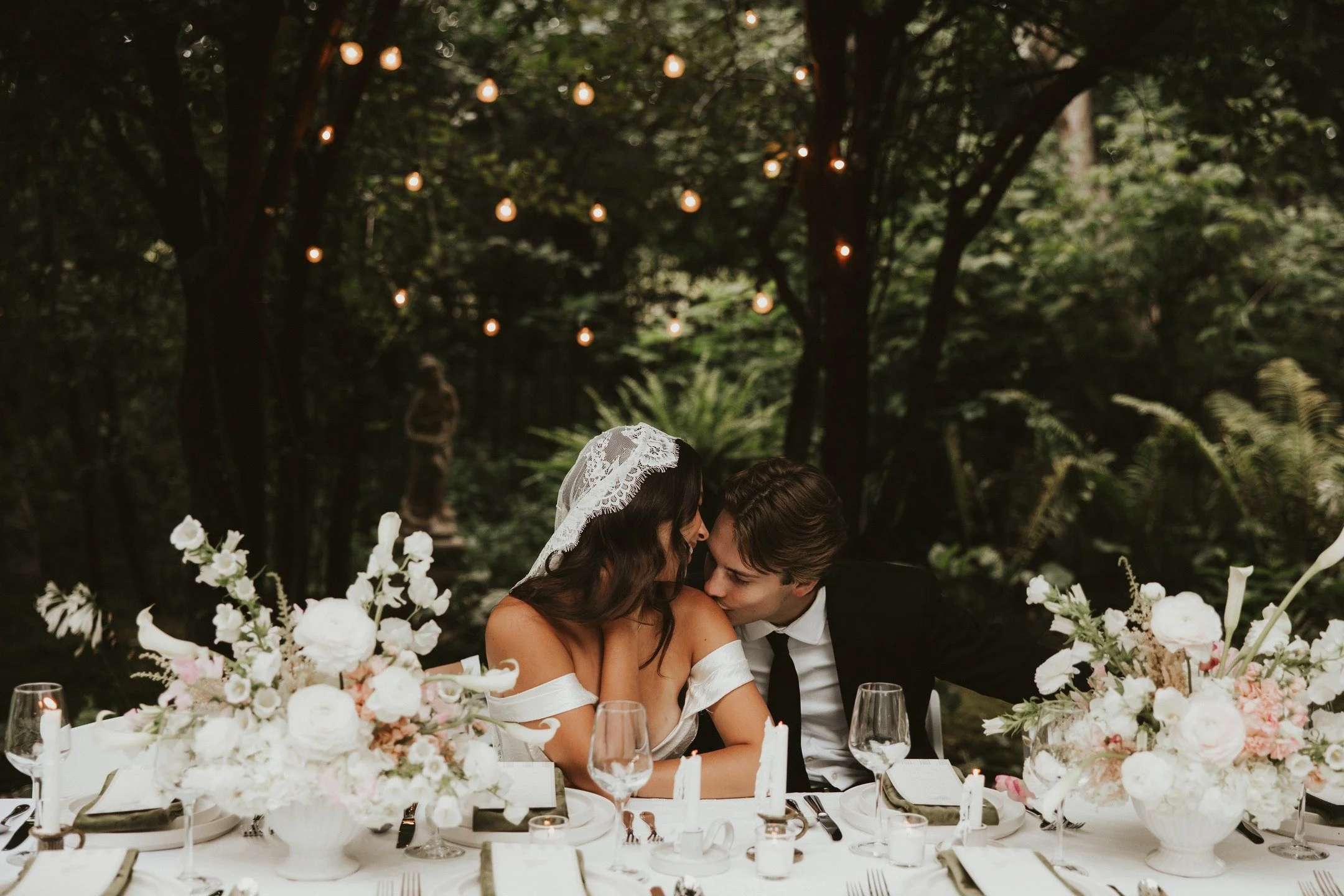 Dreaming of the perfect spot for your micro wedding or elopement? 💍

Picture saying &ldquo;I do&rdquo; surrounded by romantic gardens, timeless beauty, and your closest loved ones. A truly magical place to begin forever 🥂

Ask us today about our mi