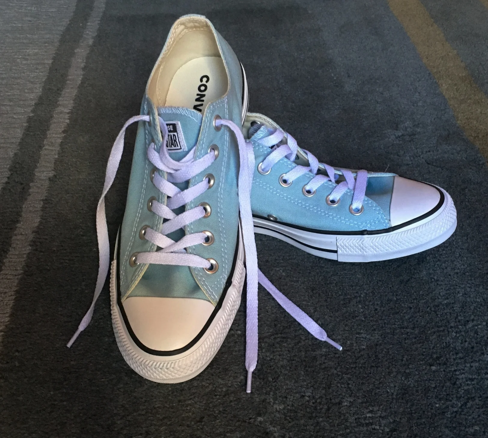 chuck taylor old school