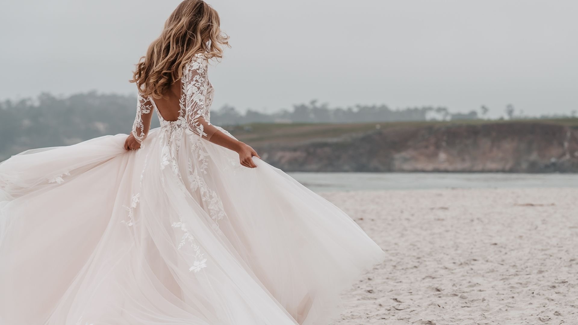 Allure Romance S22 Trunk Show