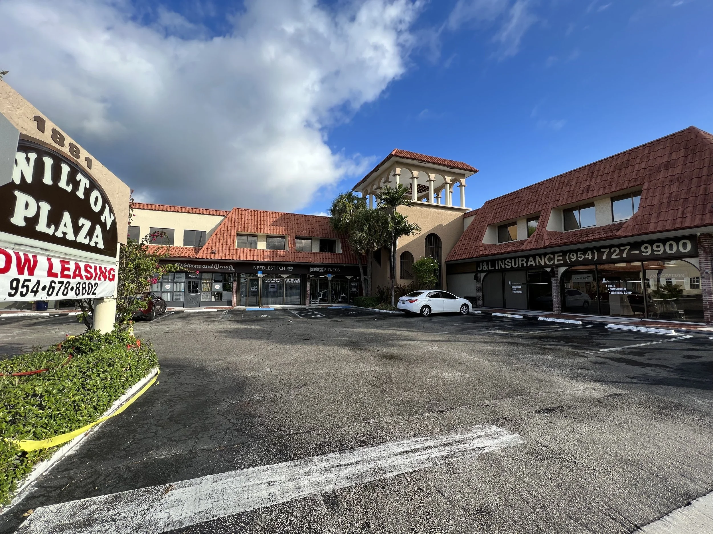 Transcend Counseling Building — Wilton Plaza, Wilton Manors FL