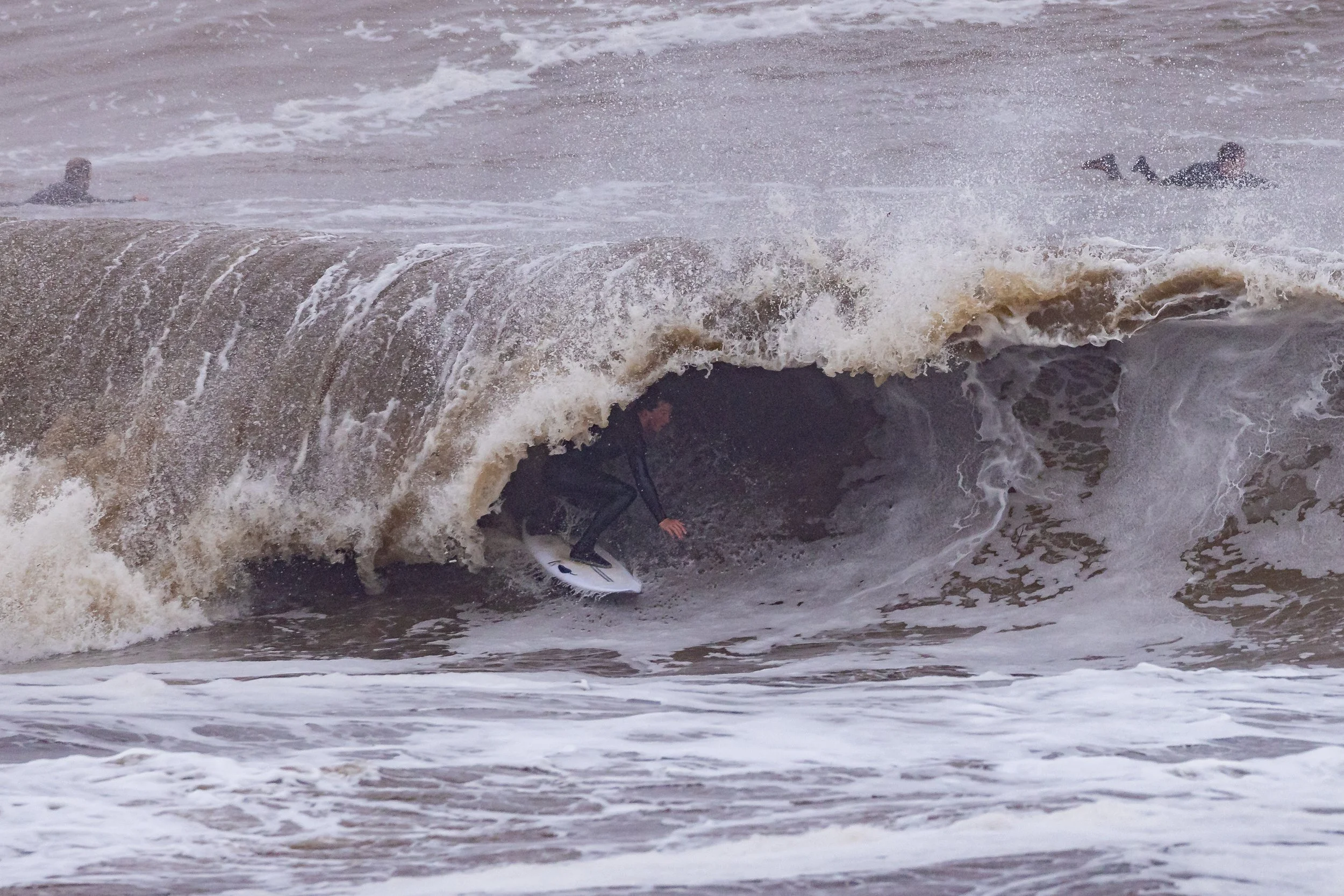 CHOCOLATE BARRELS COWELLS STORM DAY 230314_10.JPG
