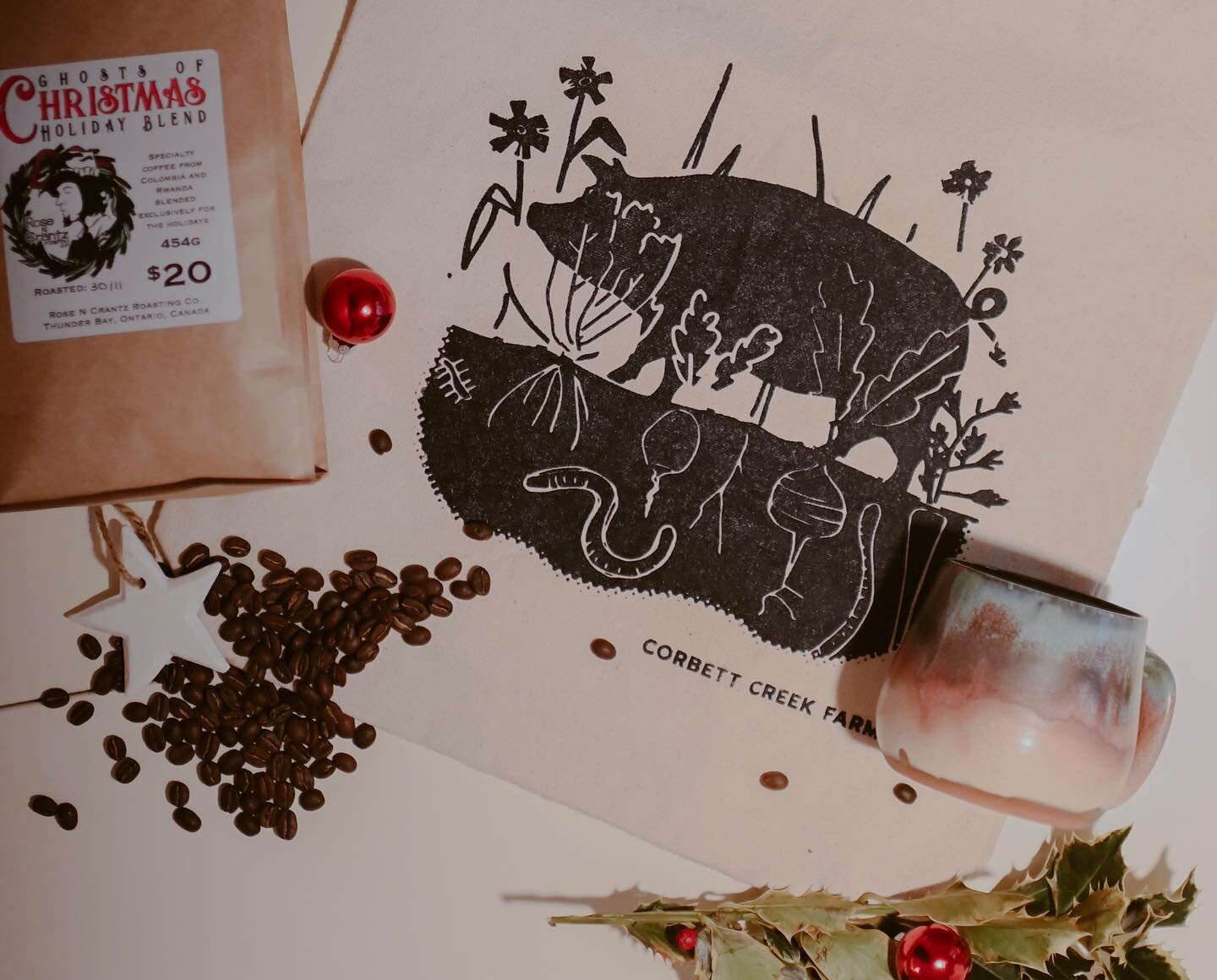 ***Giveaway***
We&rsquo;ve teamed up with our friends at @sweet.earth.ceramics and @rnccoffee for a holiday giveaway.
🎄
Prizes include:
@corbettcreekfarm regenerative agriculture tote bag
@sweet.earth.ceramics pottery rainbow mug
@rnccoffee locally 