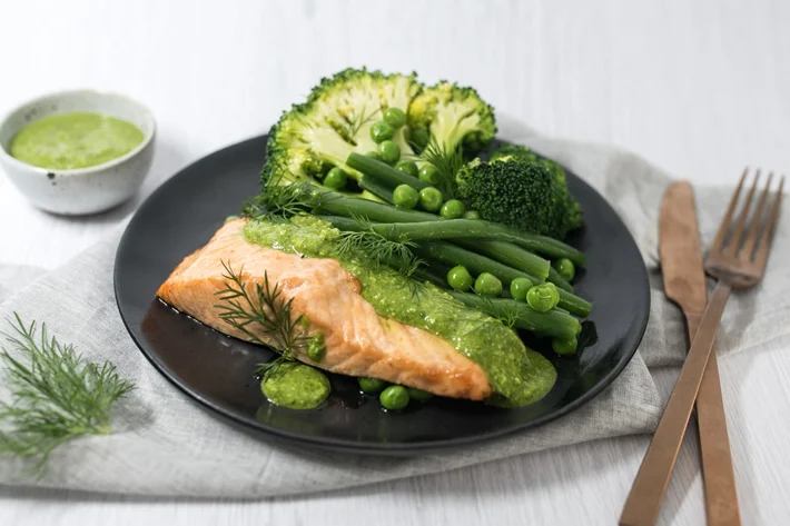 Garlic-Basil-Salmon-with-Broccoli-Beans.jpg
