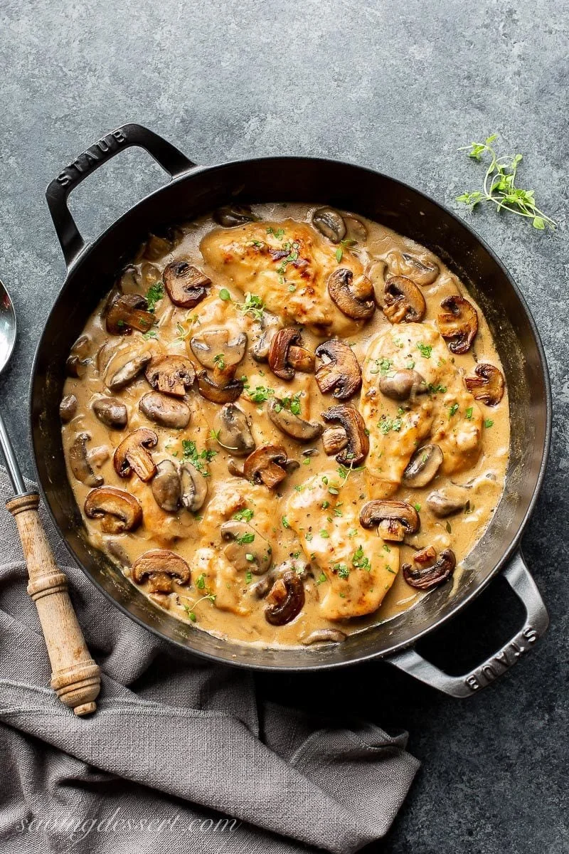 Skillet-Chicken-and-Mushroom-Wine-Sauce-2-800x1200.jpeg