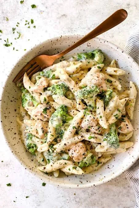 chicken alfredo.jpeg