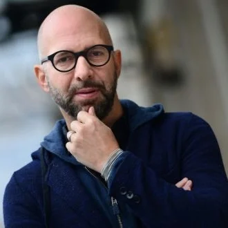 neil strauss.jpg