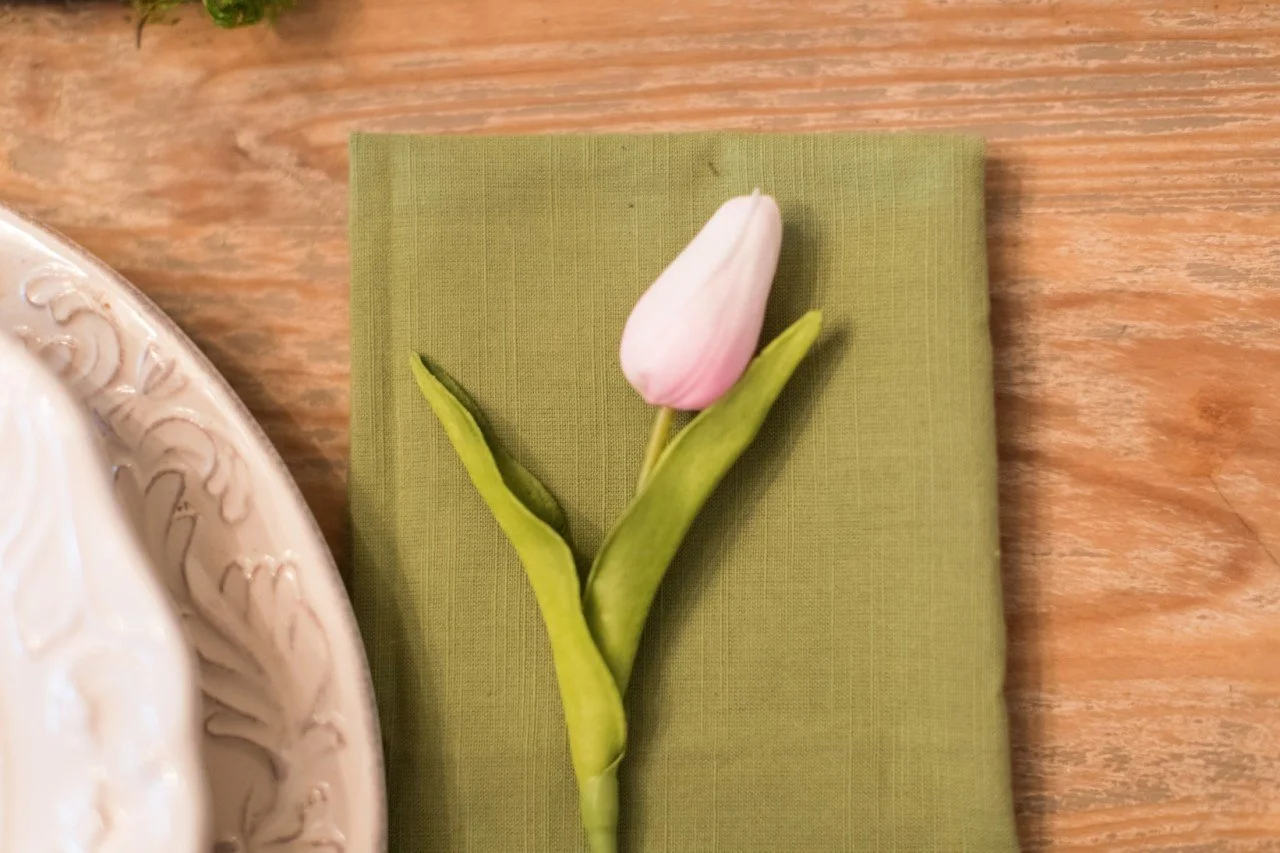Farmhouse Spring Tablescapes — Farmhouse Living