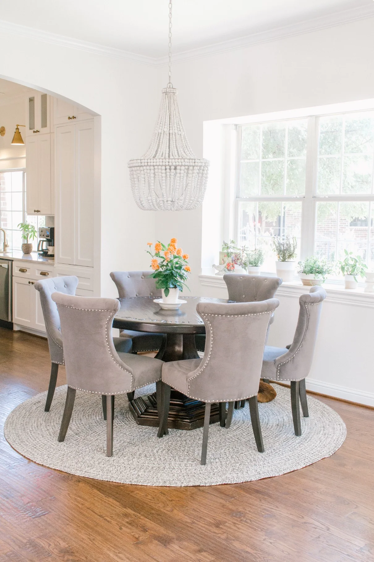 Touch Gold Kitchen & Breakfast Nook Reveal — Farmhouse Living